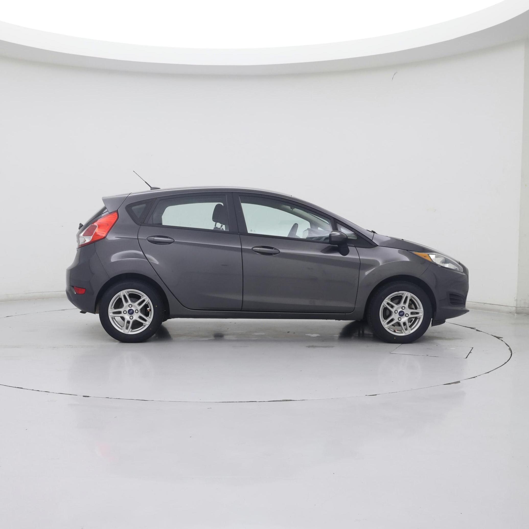 Thumbnail: 2017 Ford Fiesta - 7