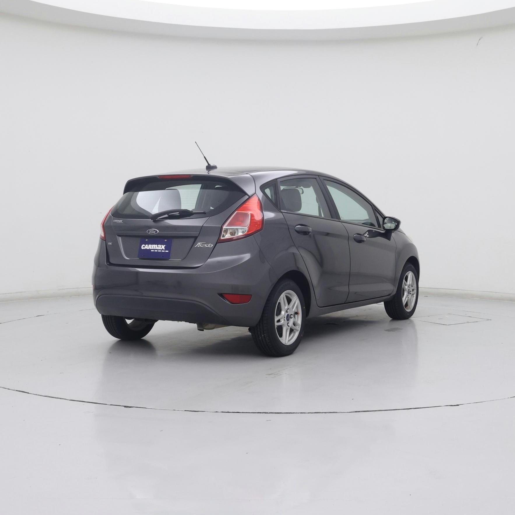 Thumbnail: 2017 Ford Fiesta - 8