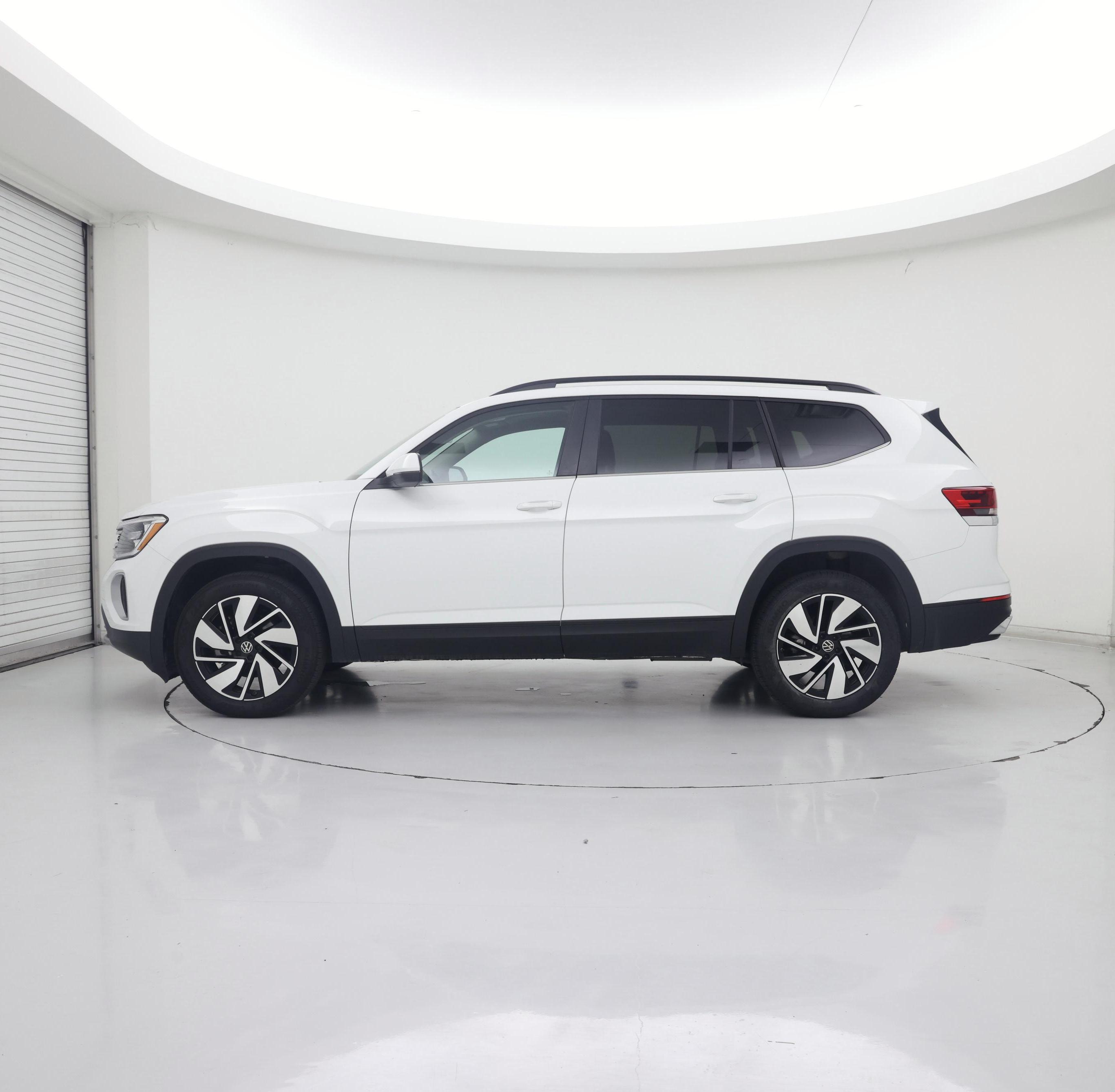 Thumbnail: 2024 Volkswagen Atlas - 3