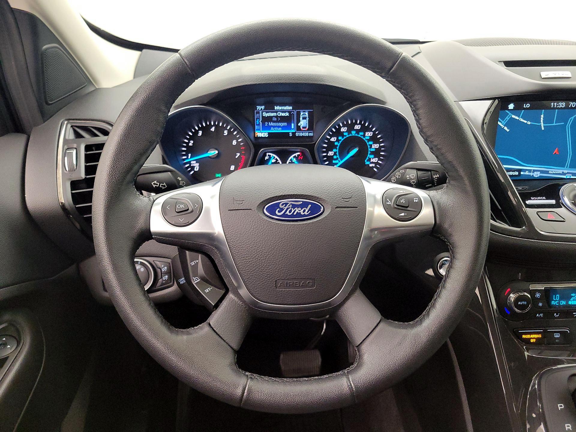 Thumbnail: 2016 Ford Escape - 10