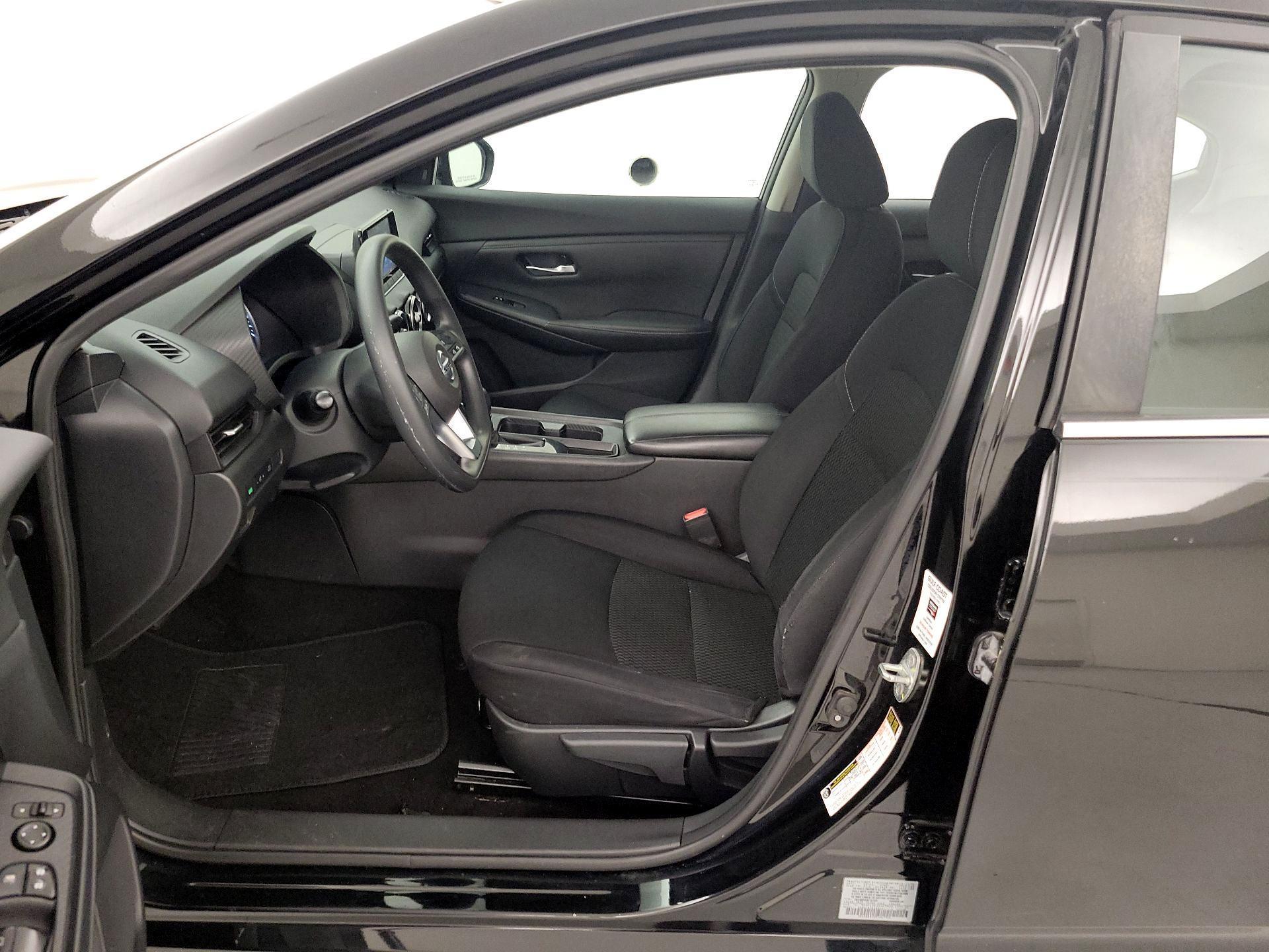 Thumbnail: 2021 Nissan Sentra - 11