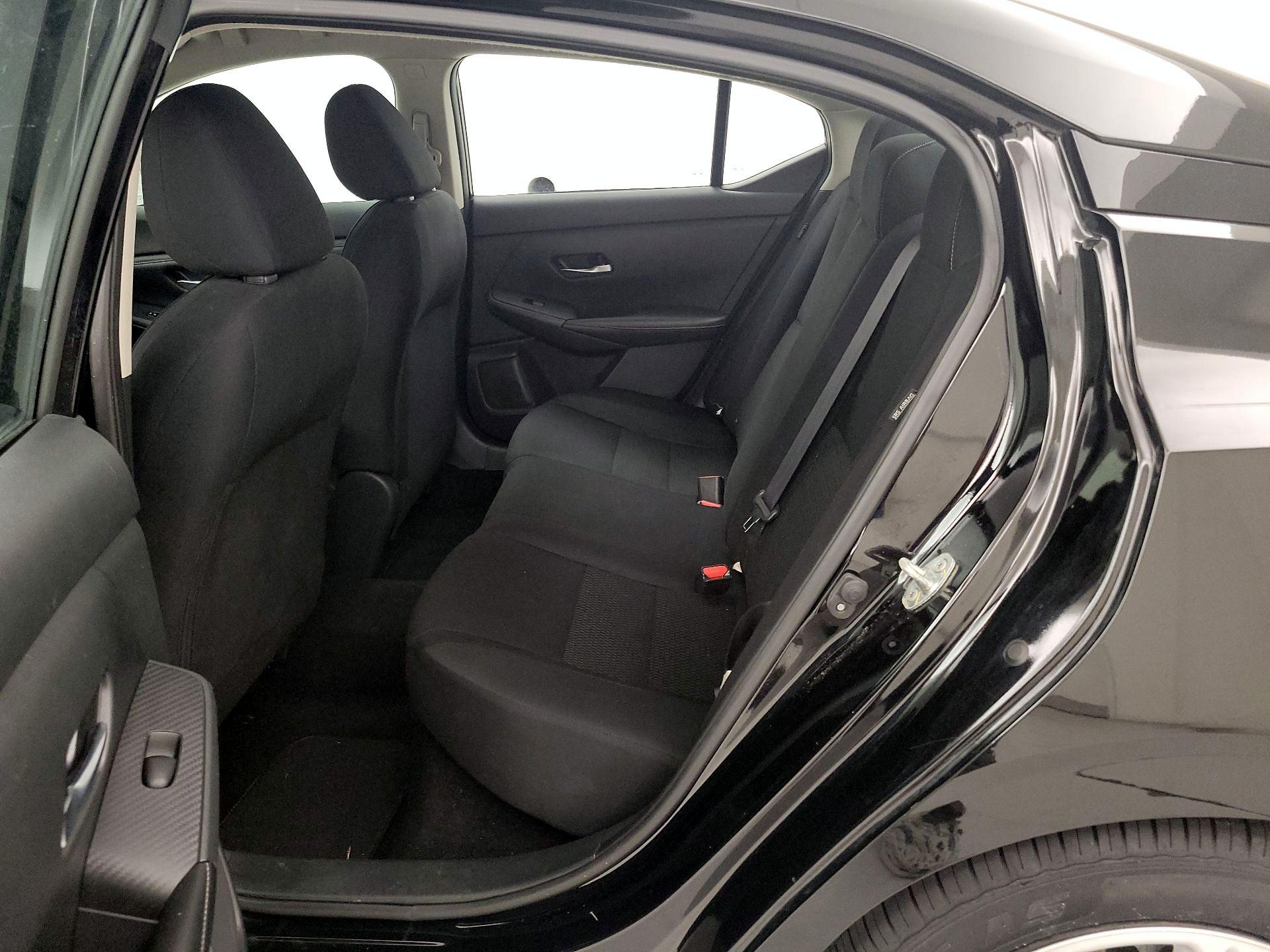 Thumbnail: 2021 Nissan Sentra - 19