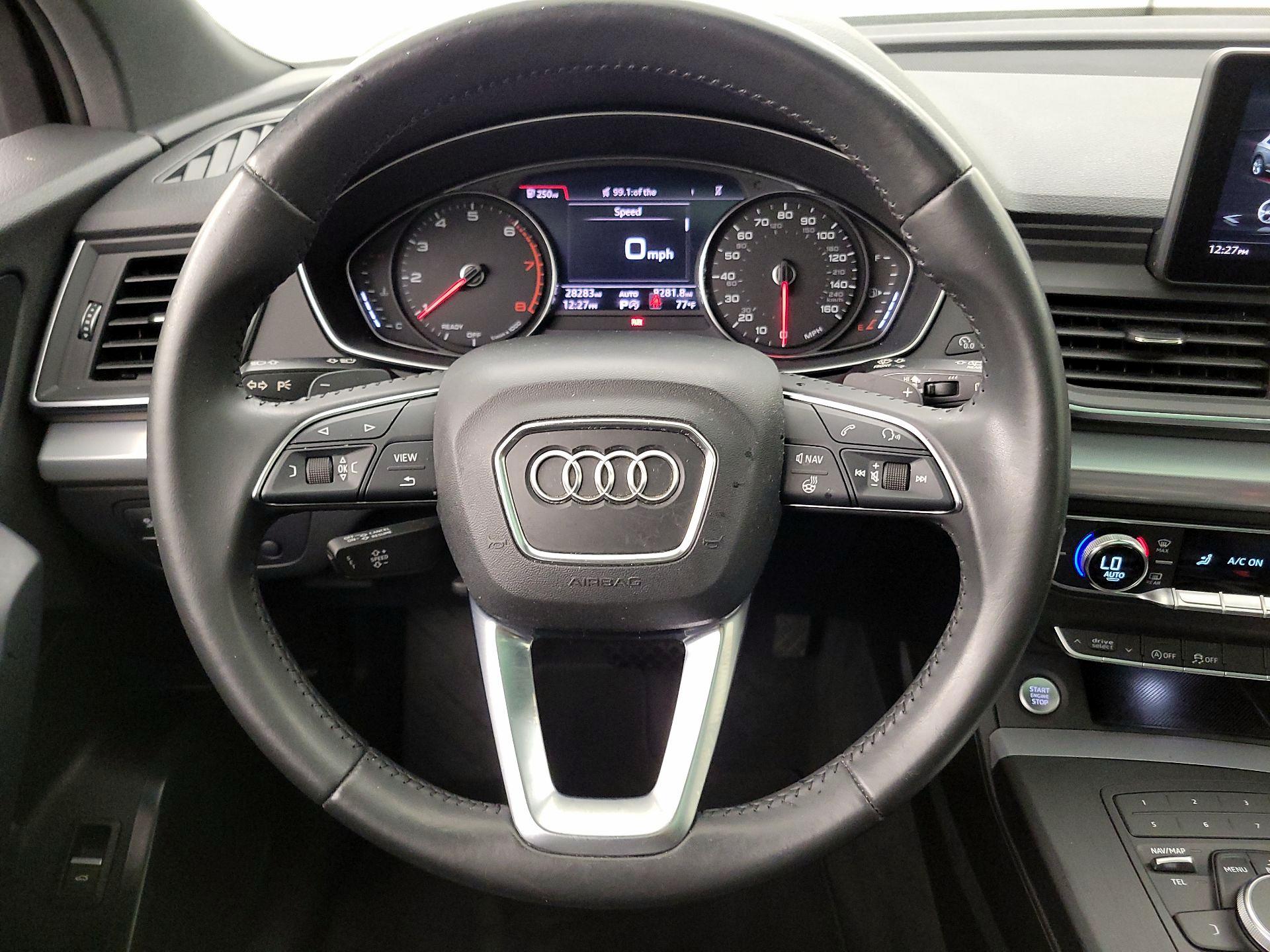 Thumbnail: 2020 Audi Q5 - 10