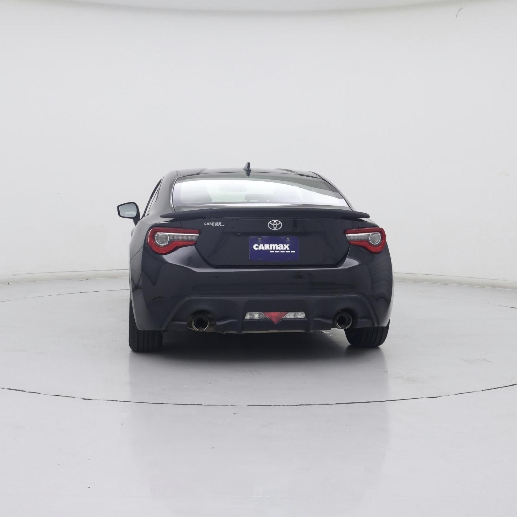 Thumbnail: 2017 Toyota 86 - 6