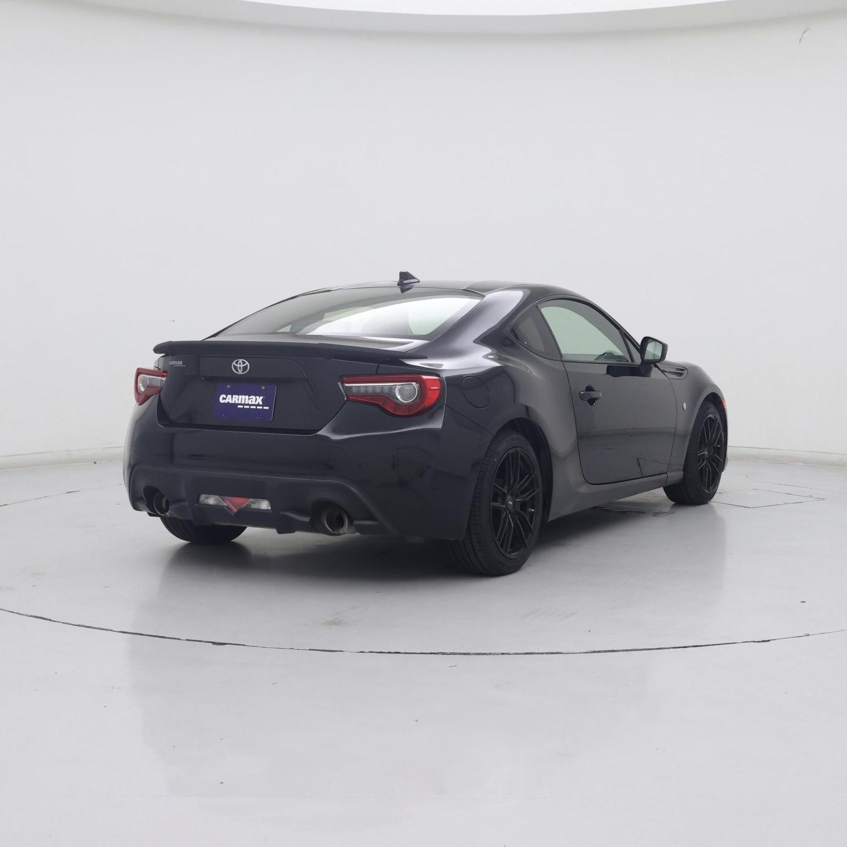 Thumbnail: 2017 Toyota 86 - 8