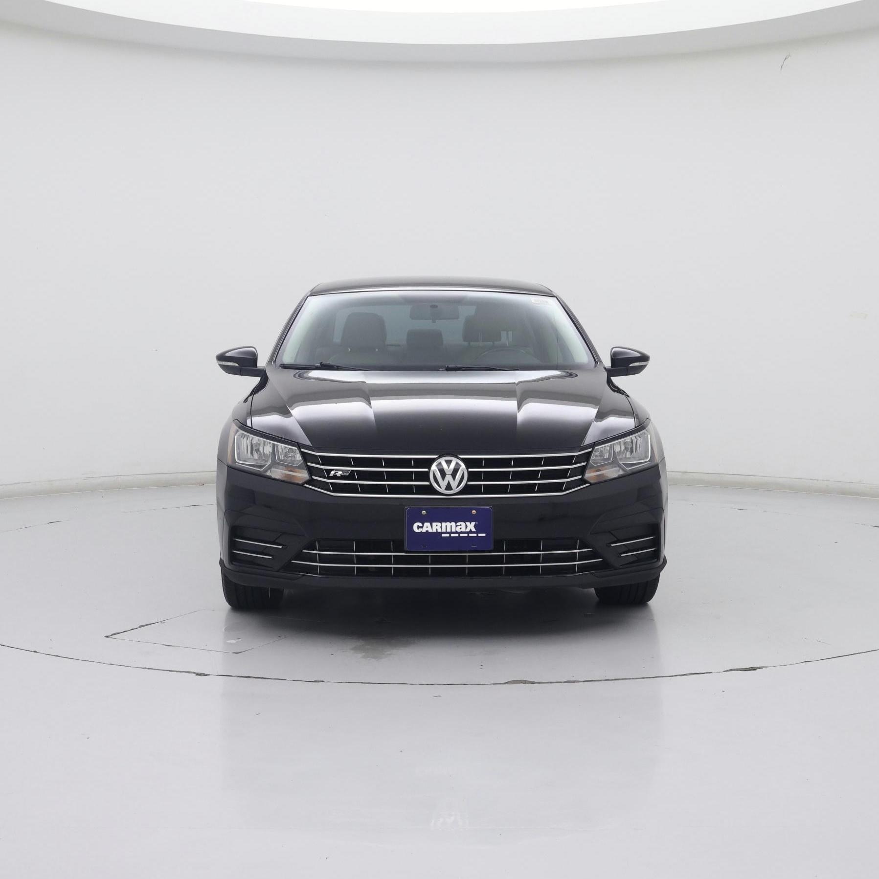 Thumbnail: 2016 Volkswagen Passat - 5