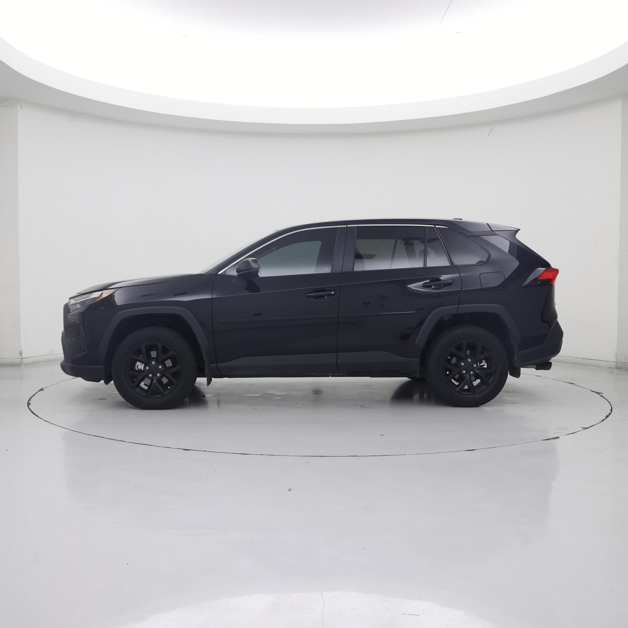 Thumbnail: 2024 Toyota RAV4 - 3