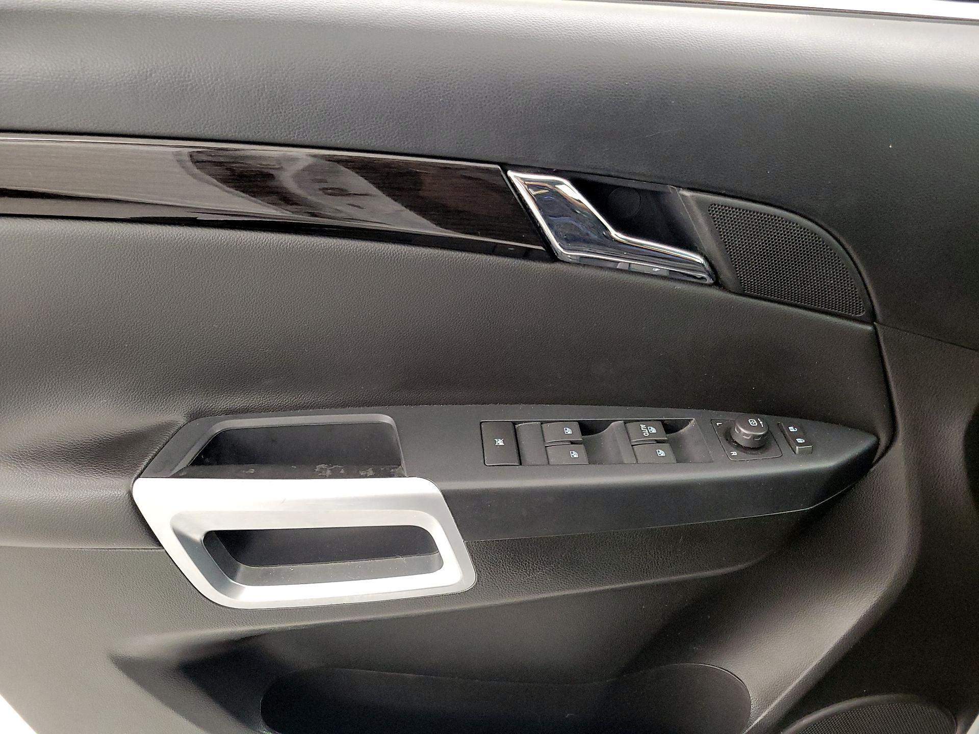 Thumbnail: 2014 Chevrolet Captiva Sport - 12