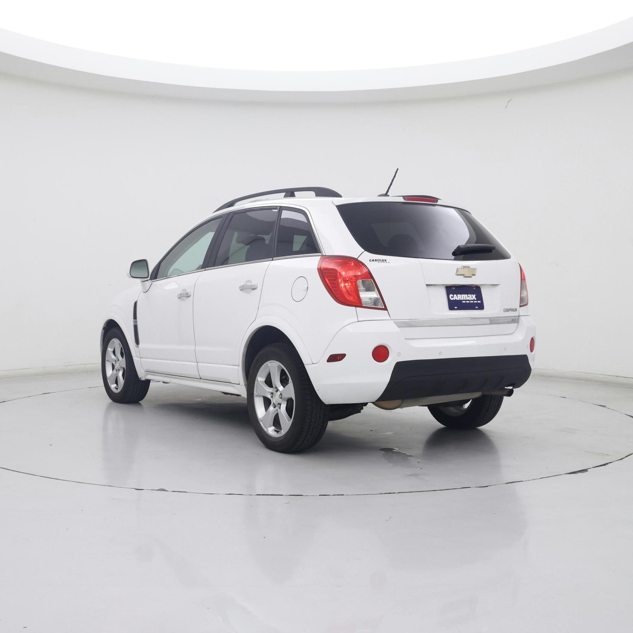 Thumbnail: 2014 Chevrolet Captiva Sport - 2