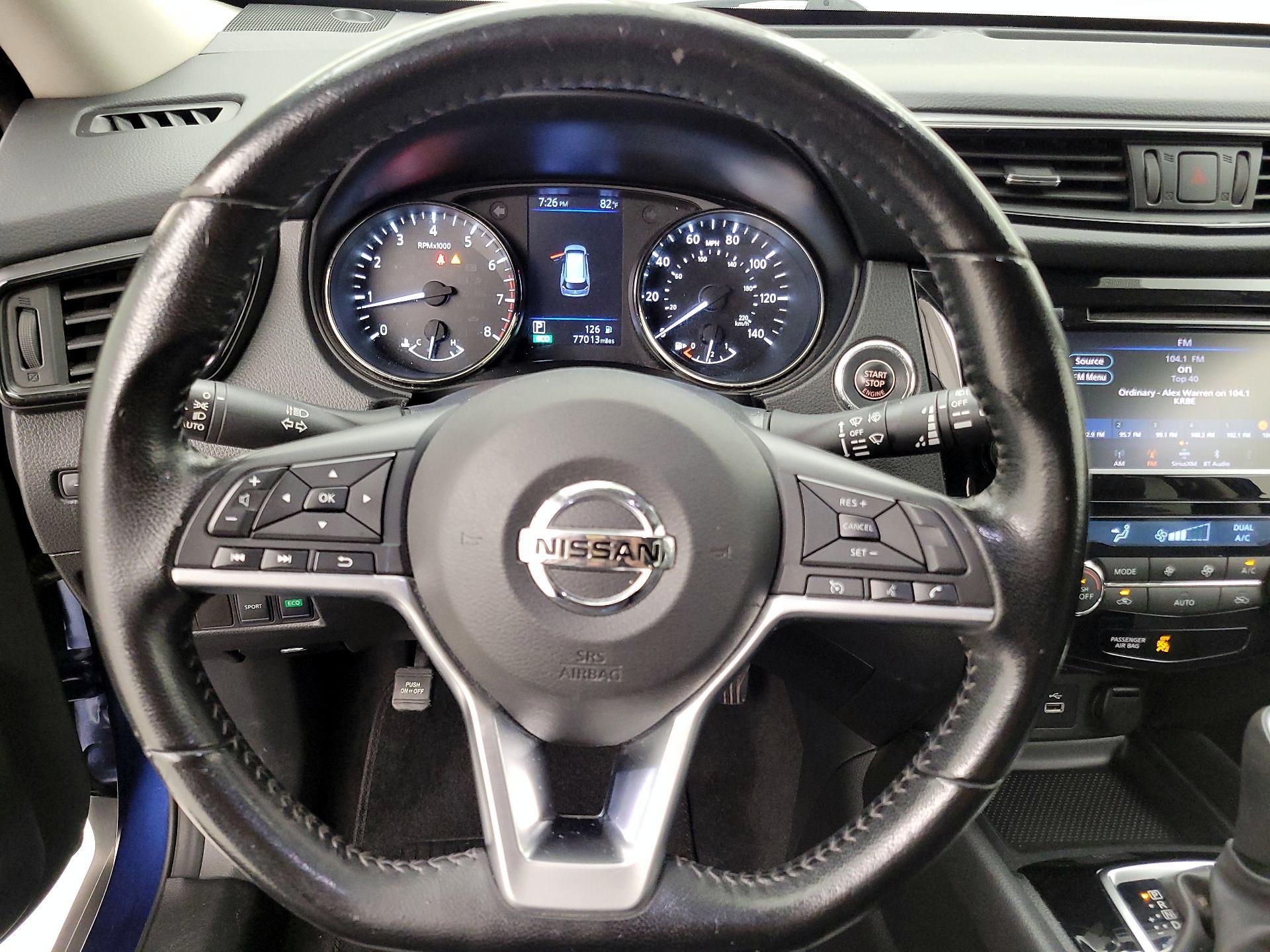Thumbnail: 2020 Nissan Rogue - 10