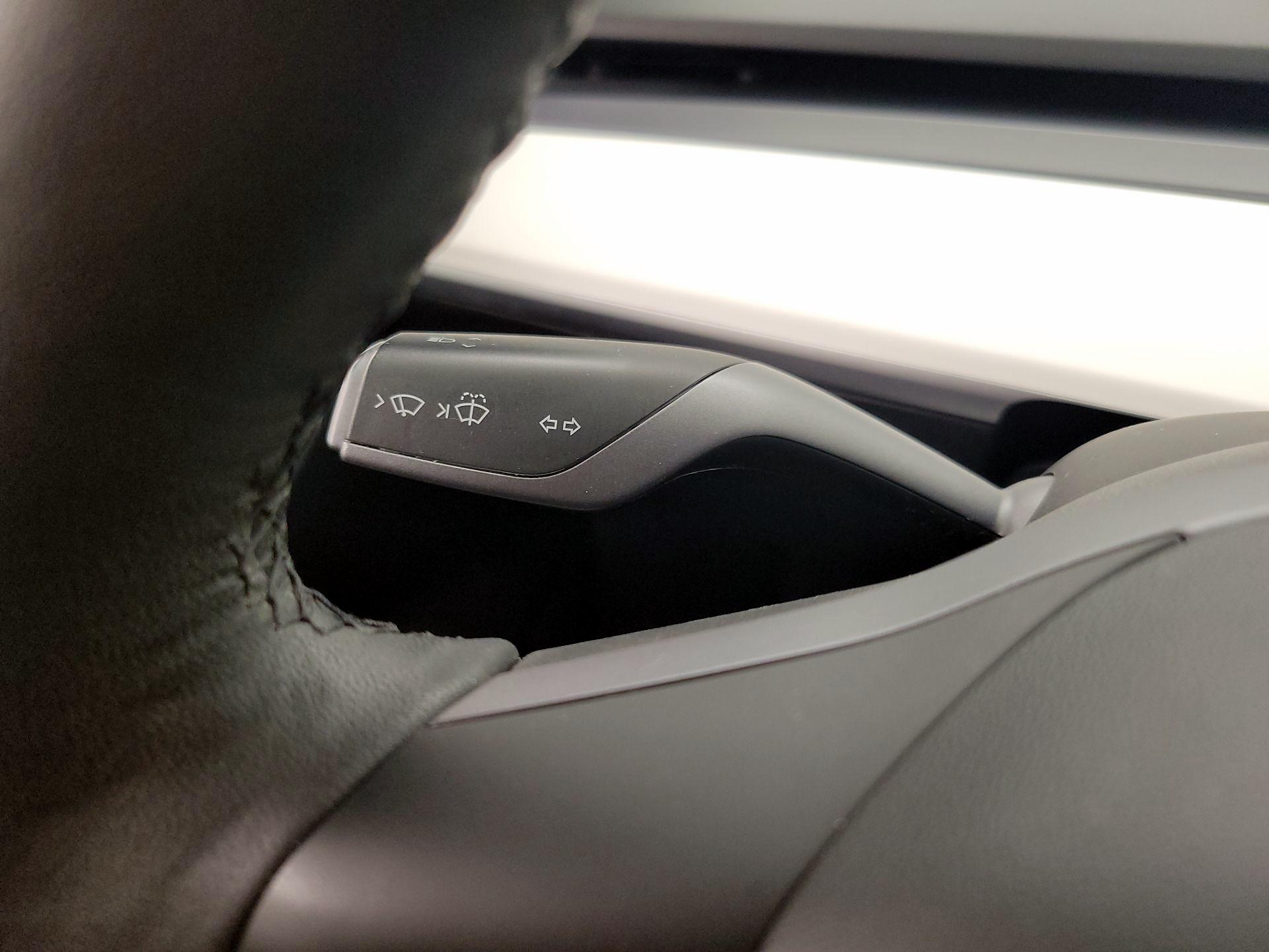 Thumbnail: 2021 Tesla Model 3 - 13