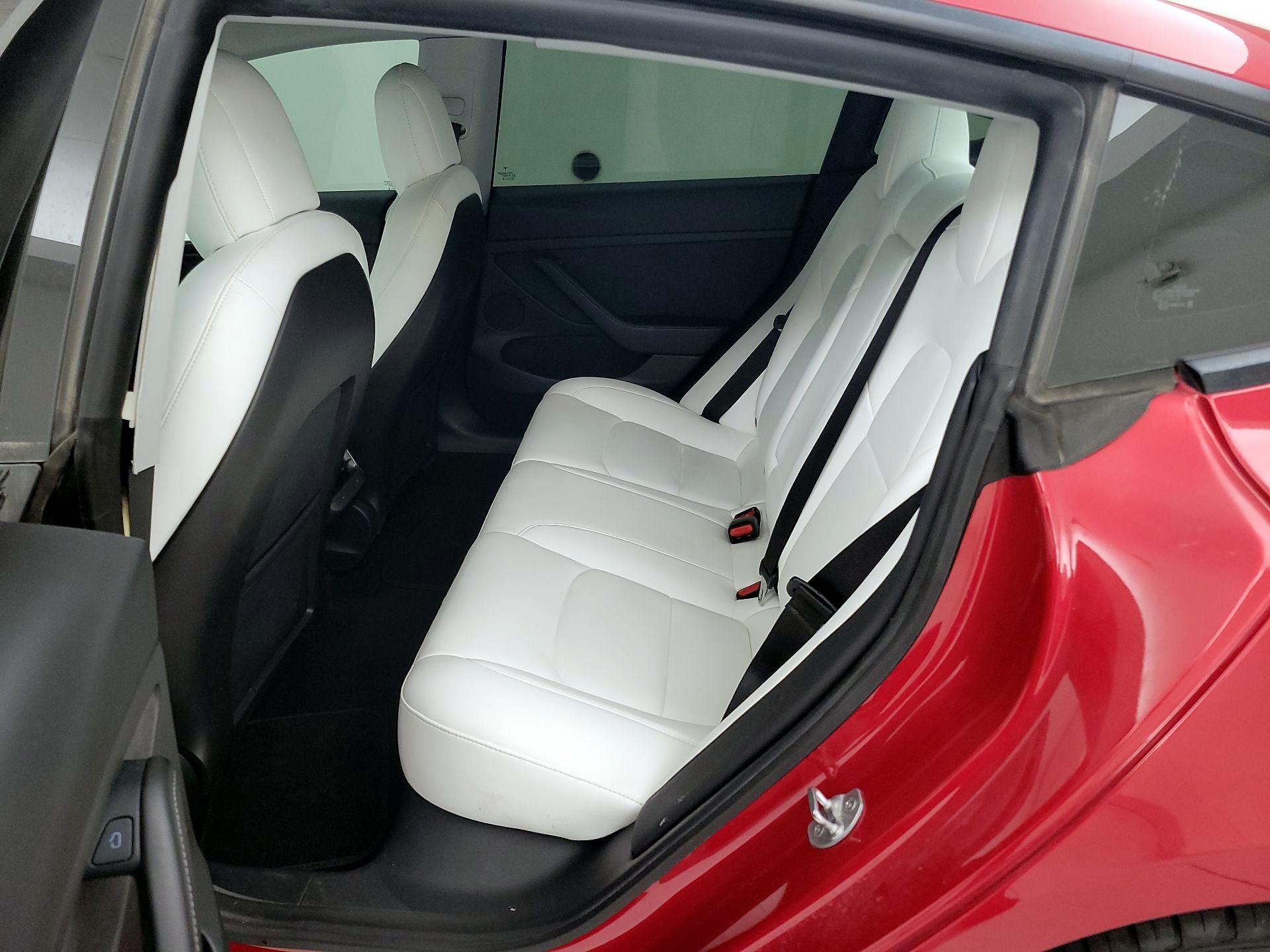 Thumbnail: 2021 Tesla Model 3 - 20
