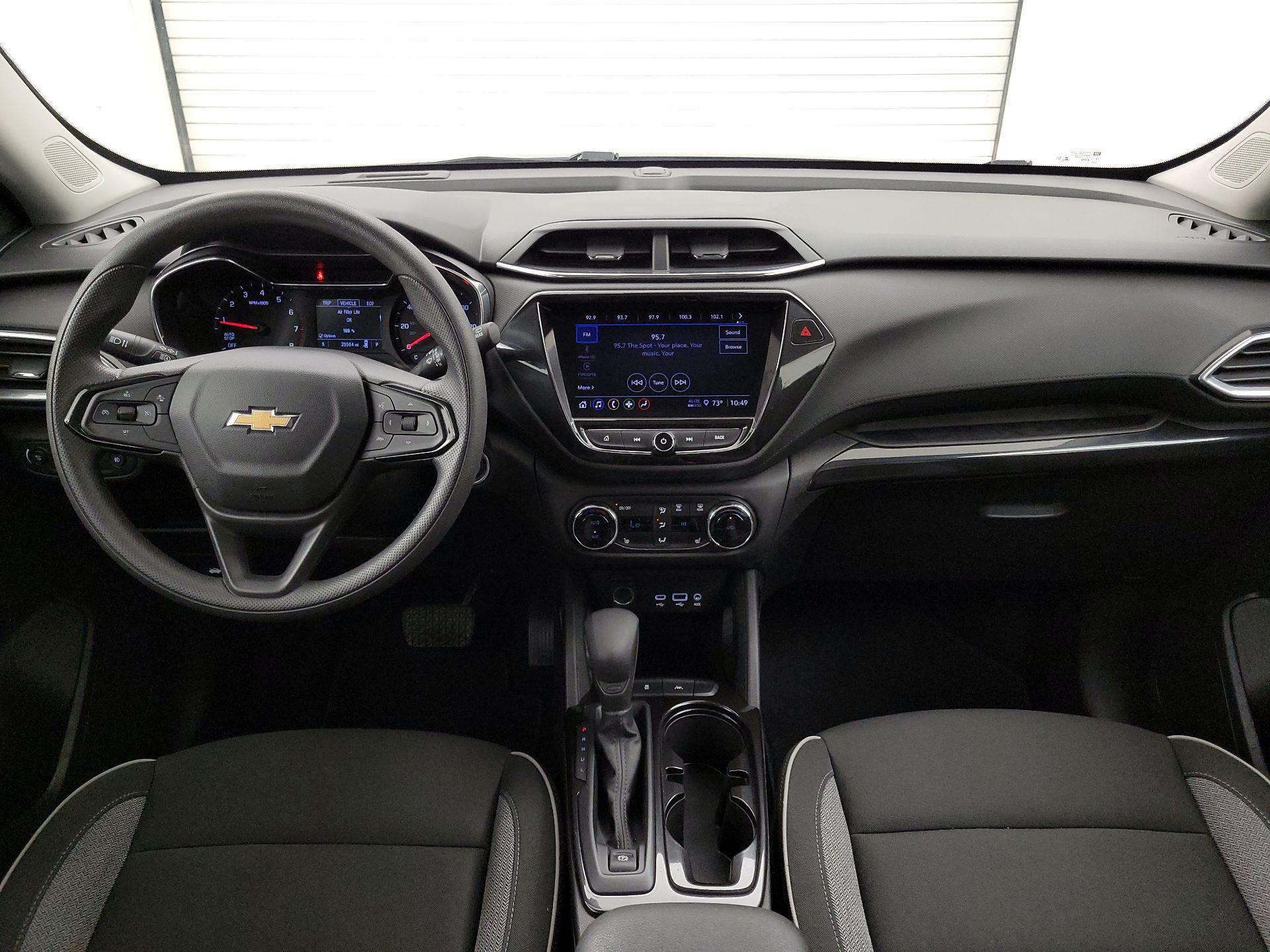 Thumbnail: 2023 Chevrolet TrailBlazer - 9