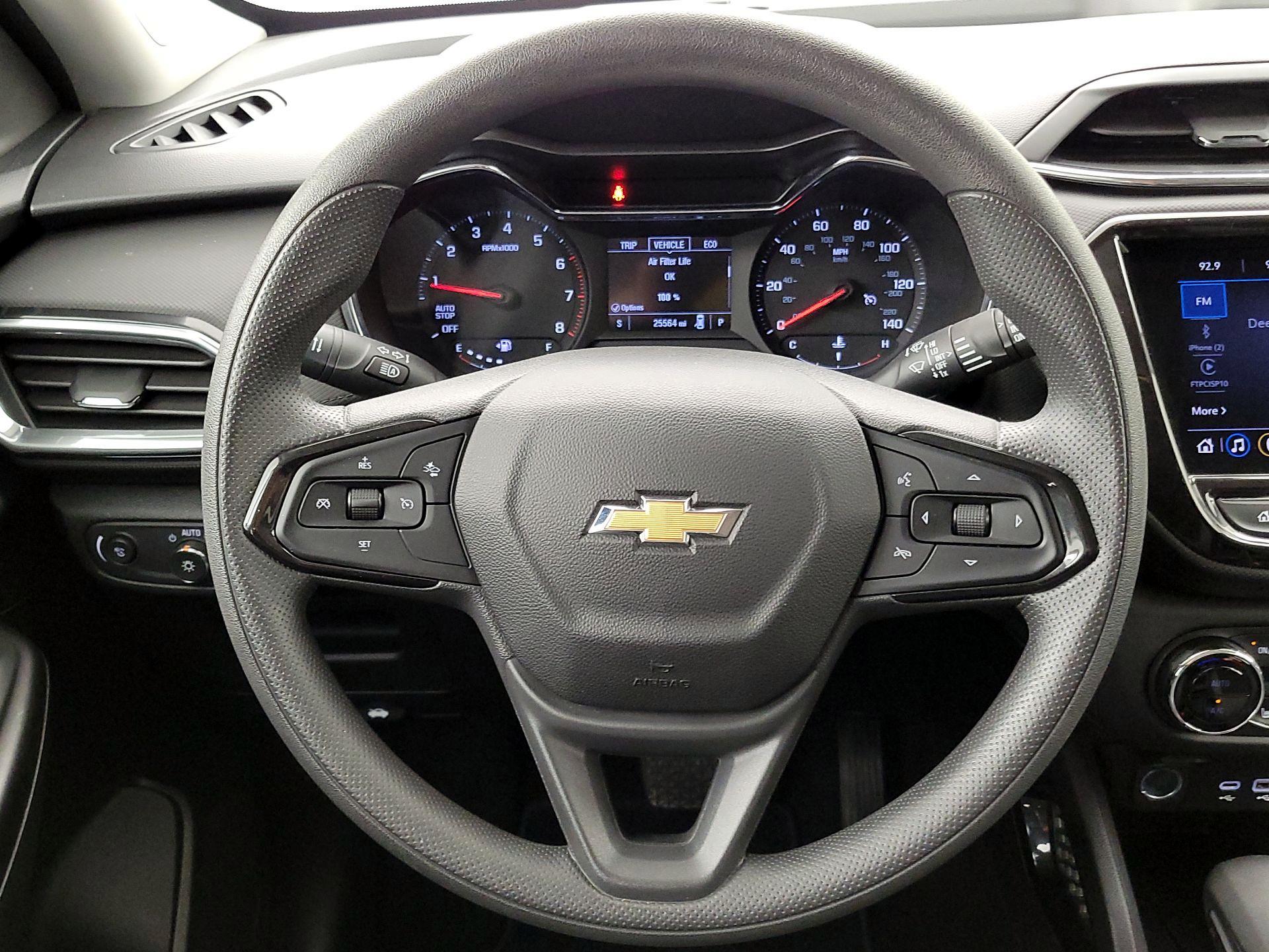 Thumbnail: 2023 Chevrolet TrailBlazer - 10