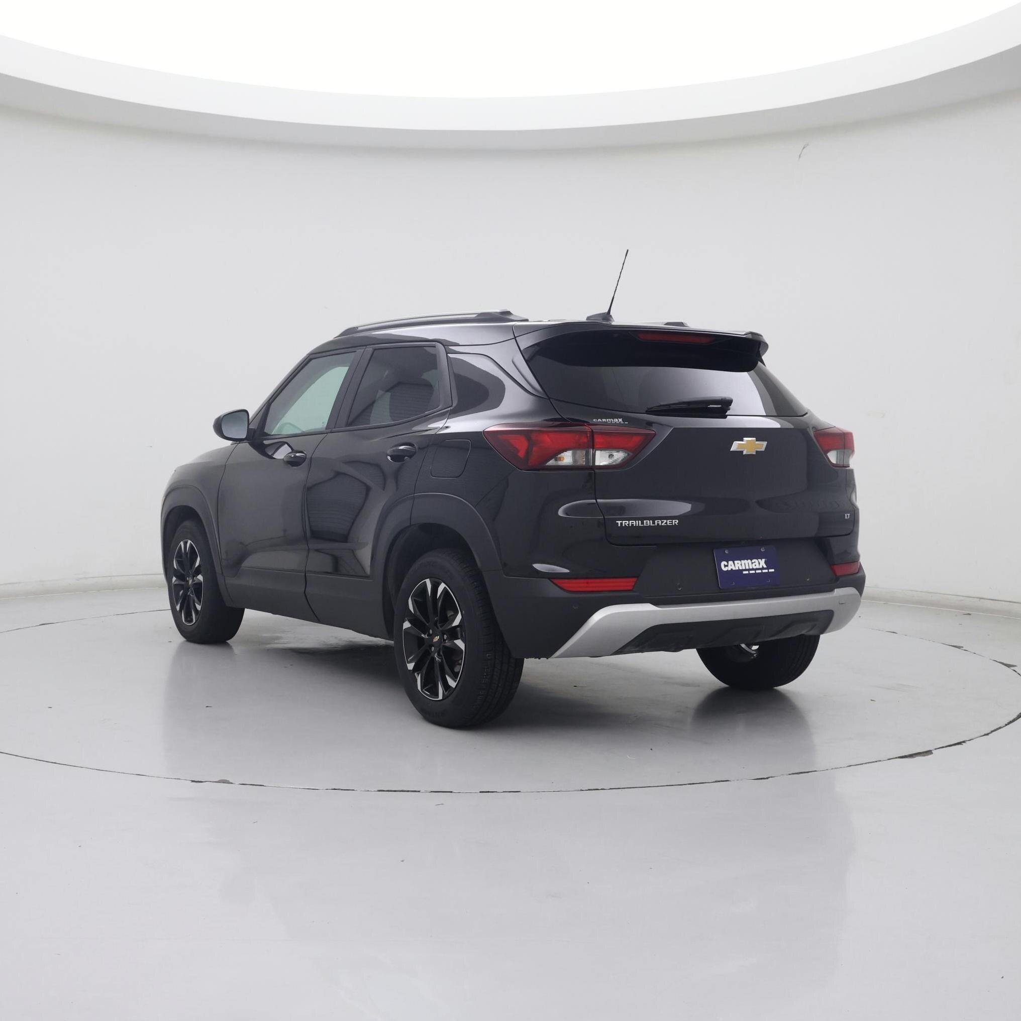 Thumbnail: 2023 Chevrolet TrailBlazer - 2