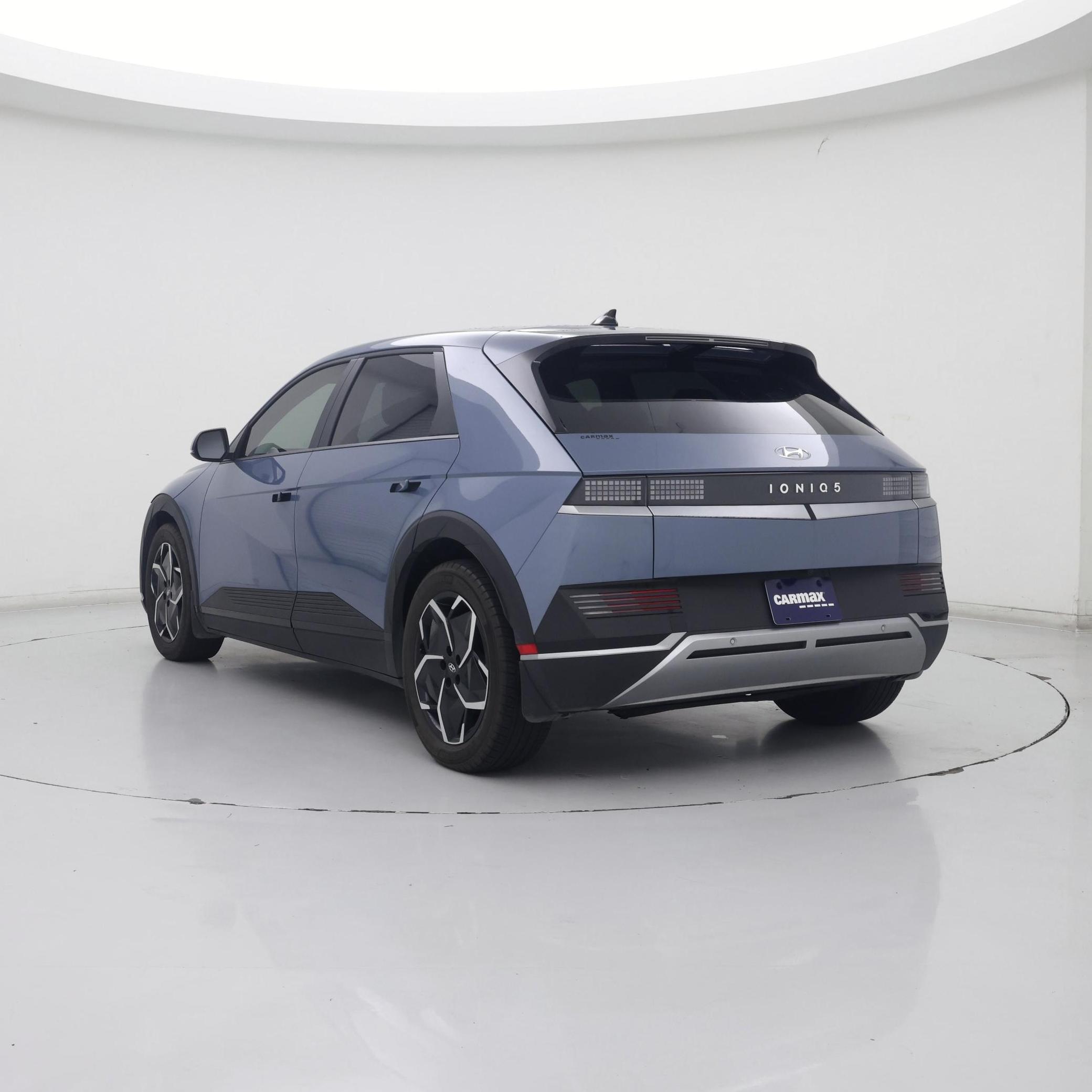 Thumbnail: 2022 Hyundai Ioniq 5 - 2