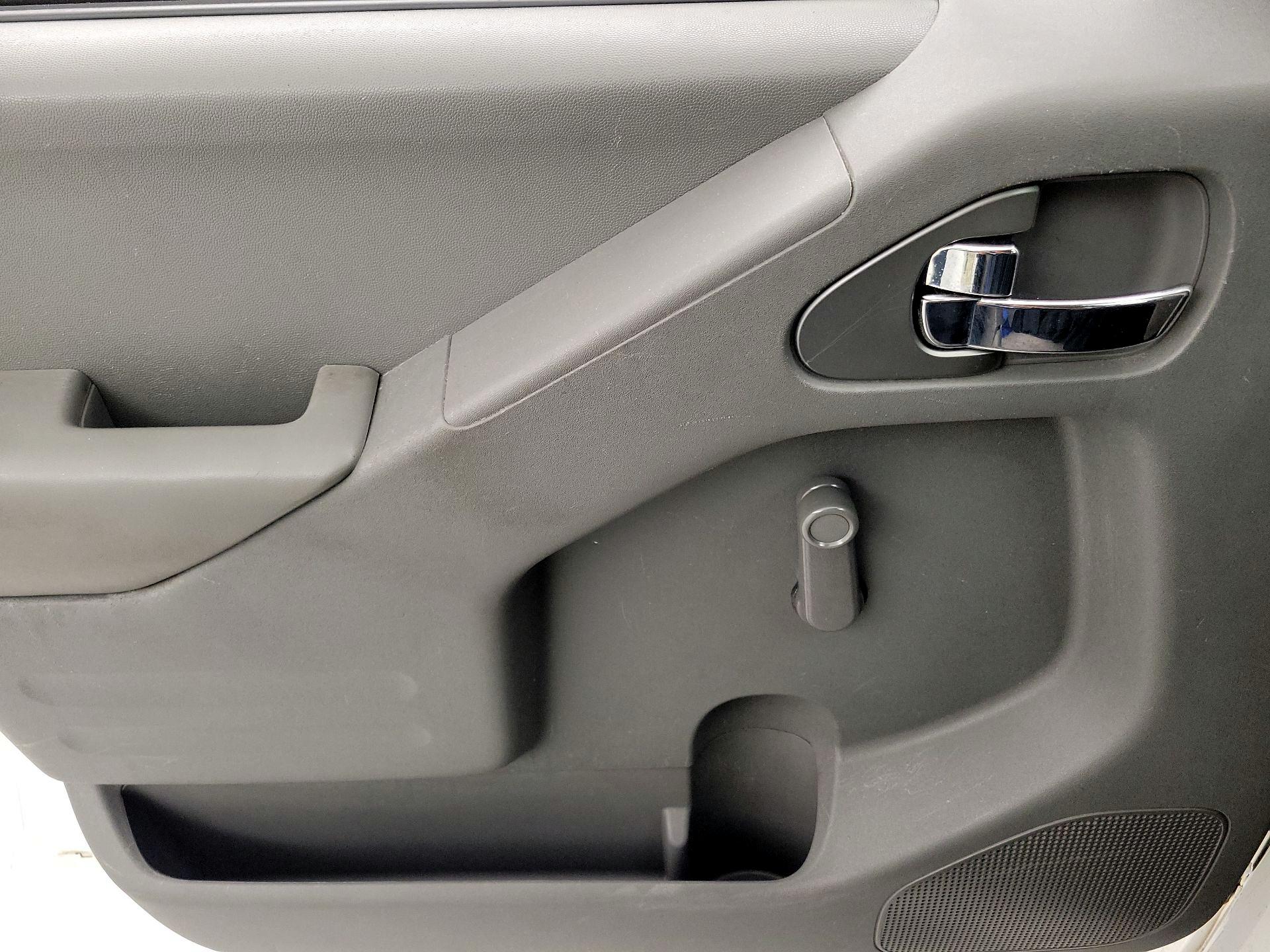 Thumbnail: 2019 Nissan Frontier - 12