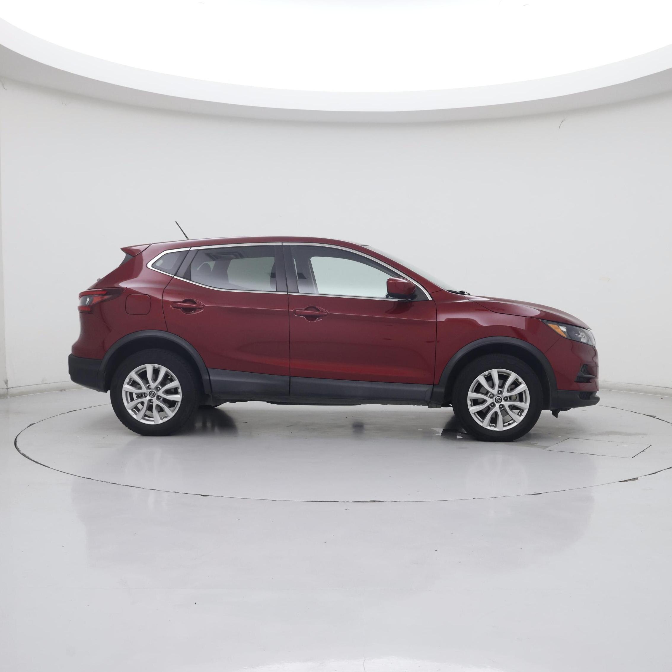 Thumbnail: 2020 Nissan Rogue Sport - 7