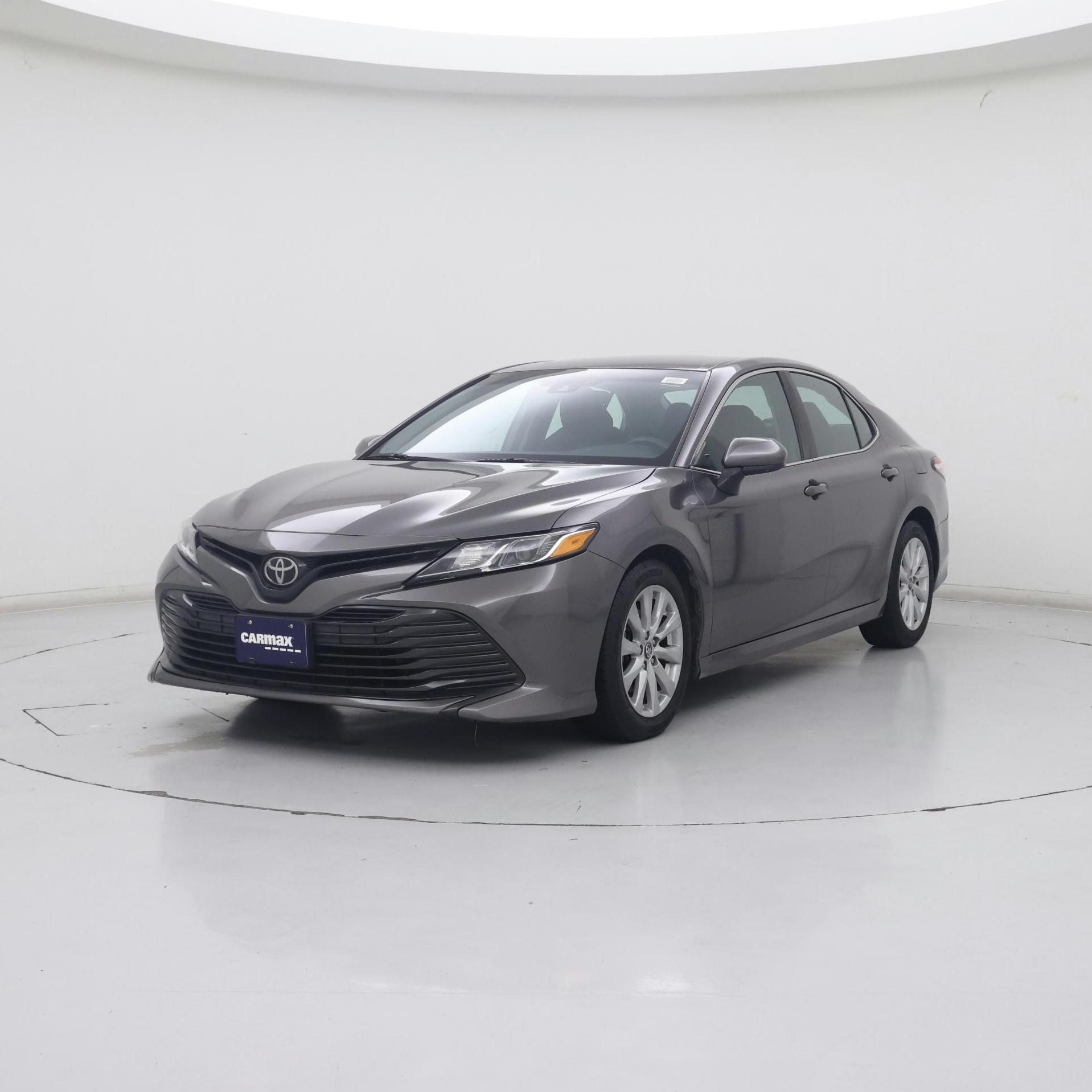 Thumbnail: 2019 Toyota Camry - 4