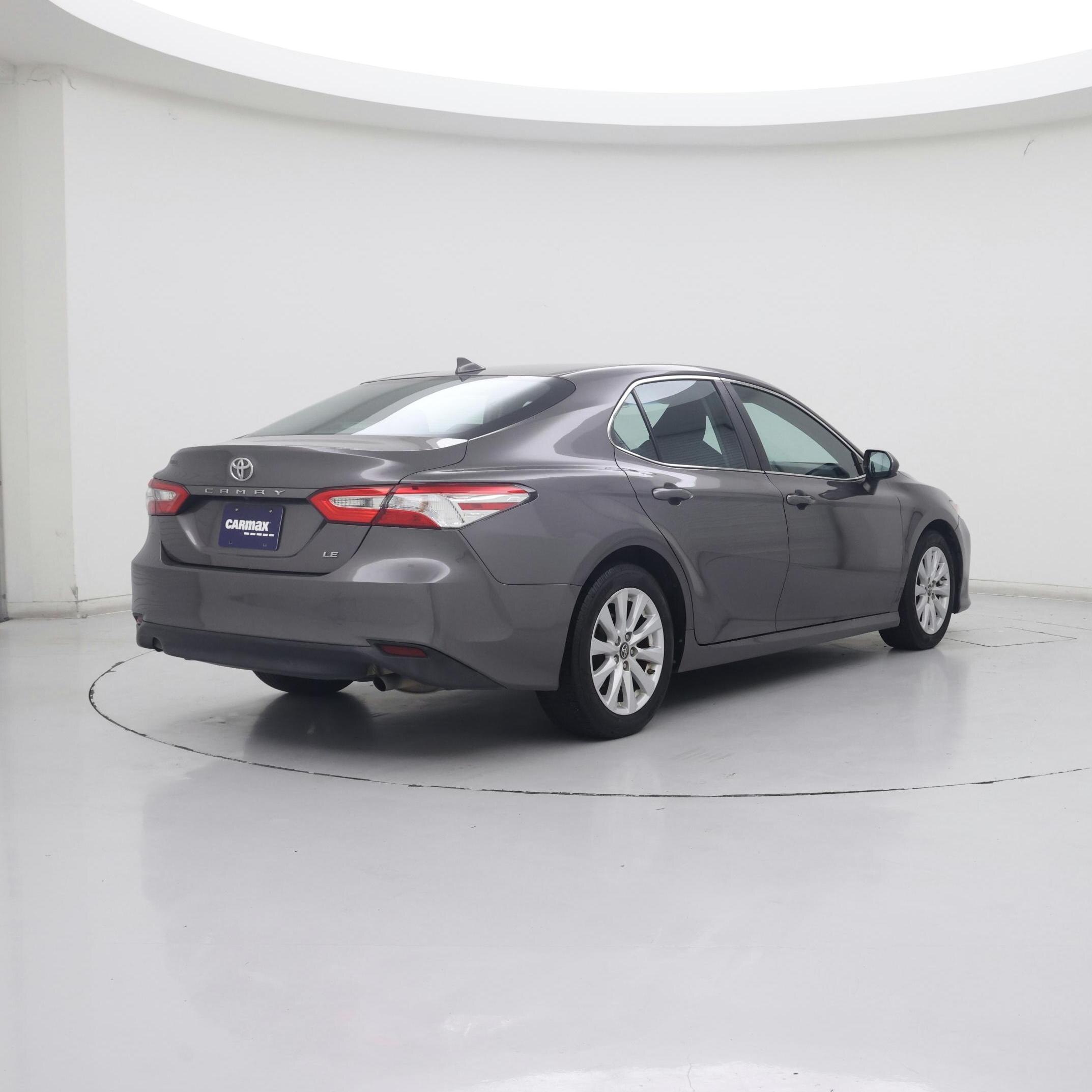 Thumbnail: 2019 Toyota Camry - 8
