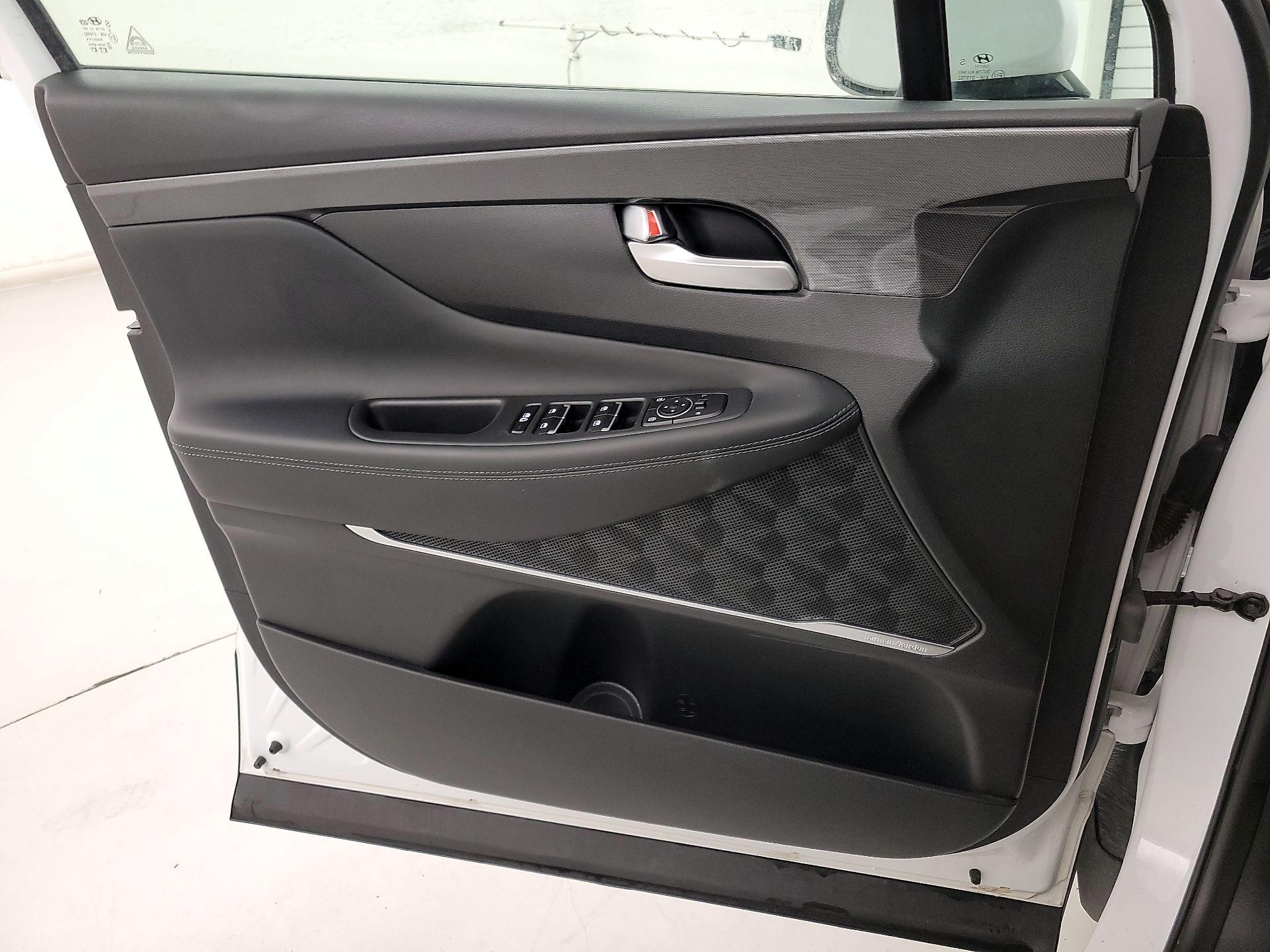 Thumbnail: 2021 Hyundai Santa Fe - 12