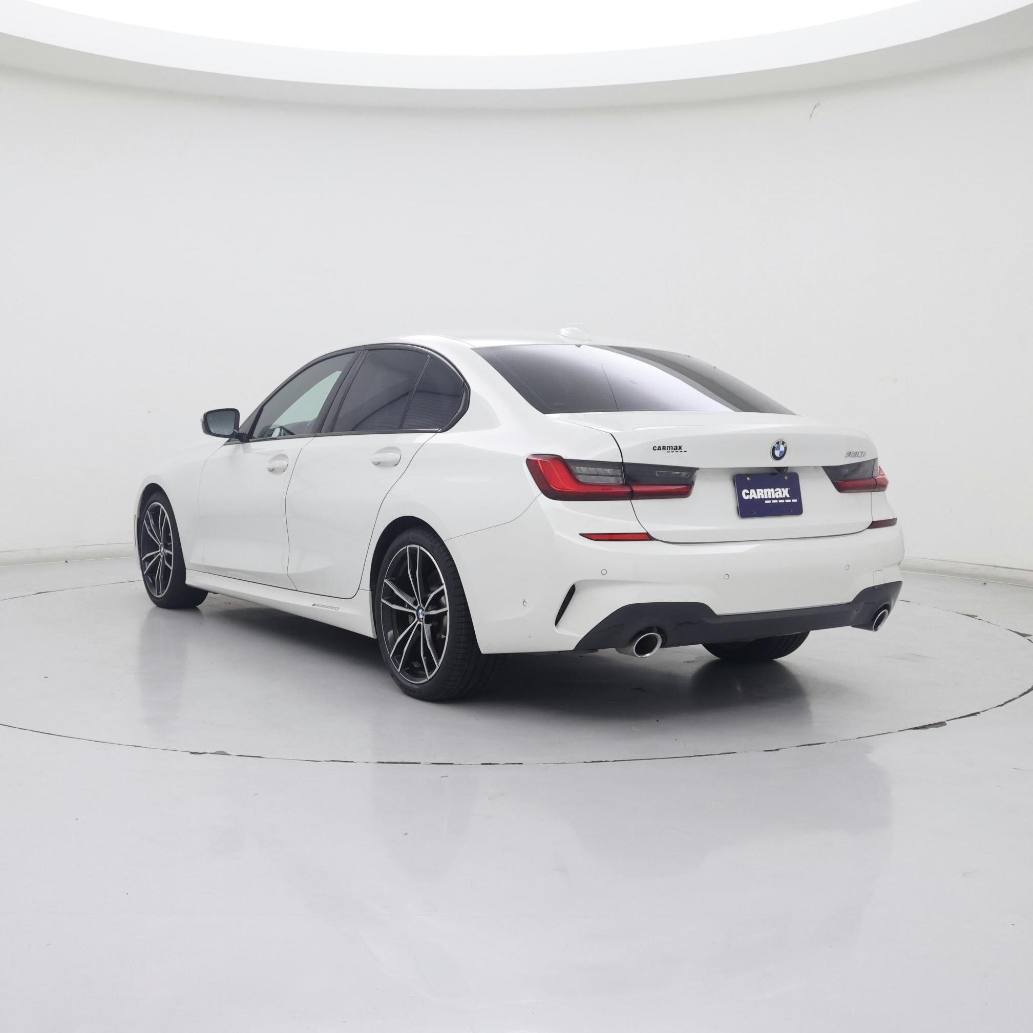 Thumbnail: 2020 BMW 3 Series - 2