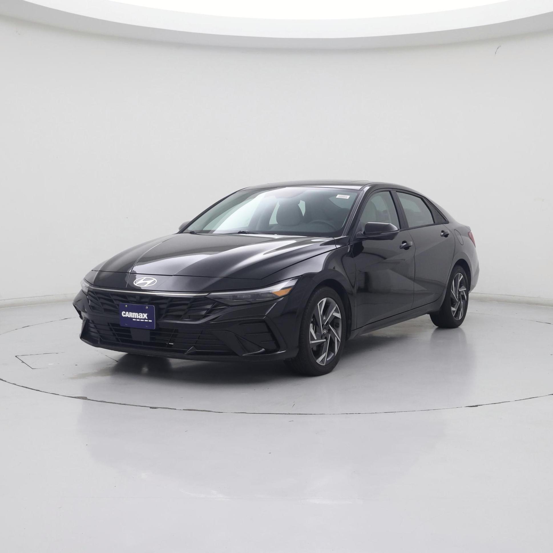 Thumbnail: 2024 Hyundai Elantra - 4