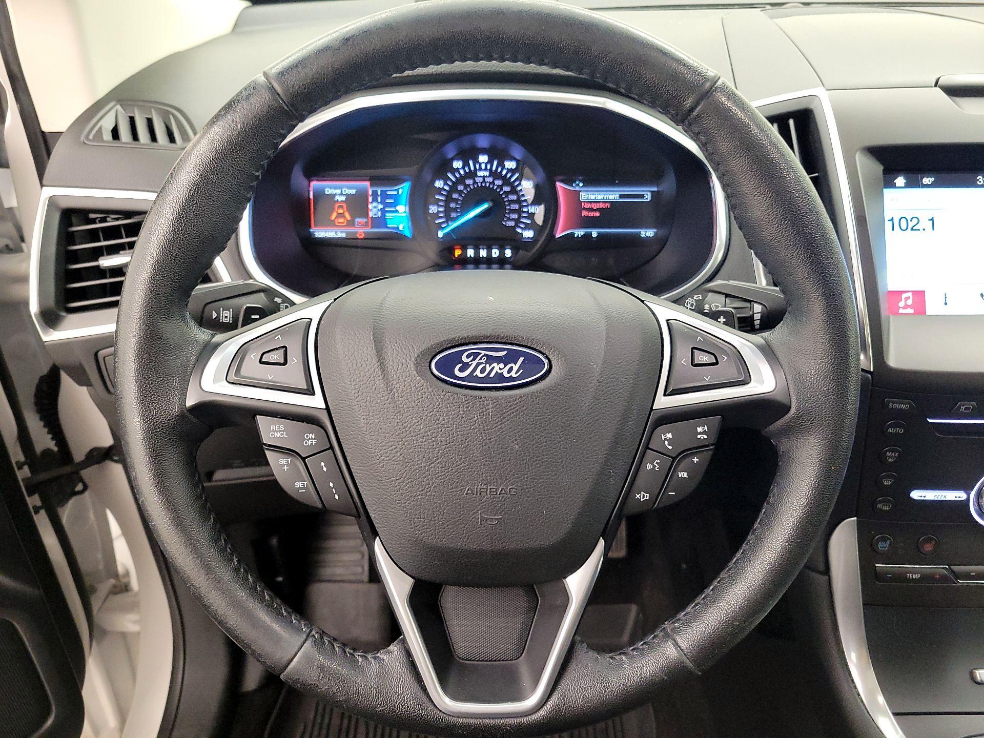 Thumbnail: 2018 Ford Edge - 10