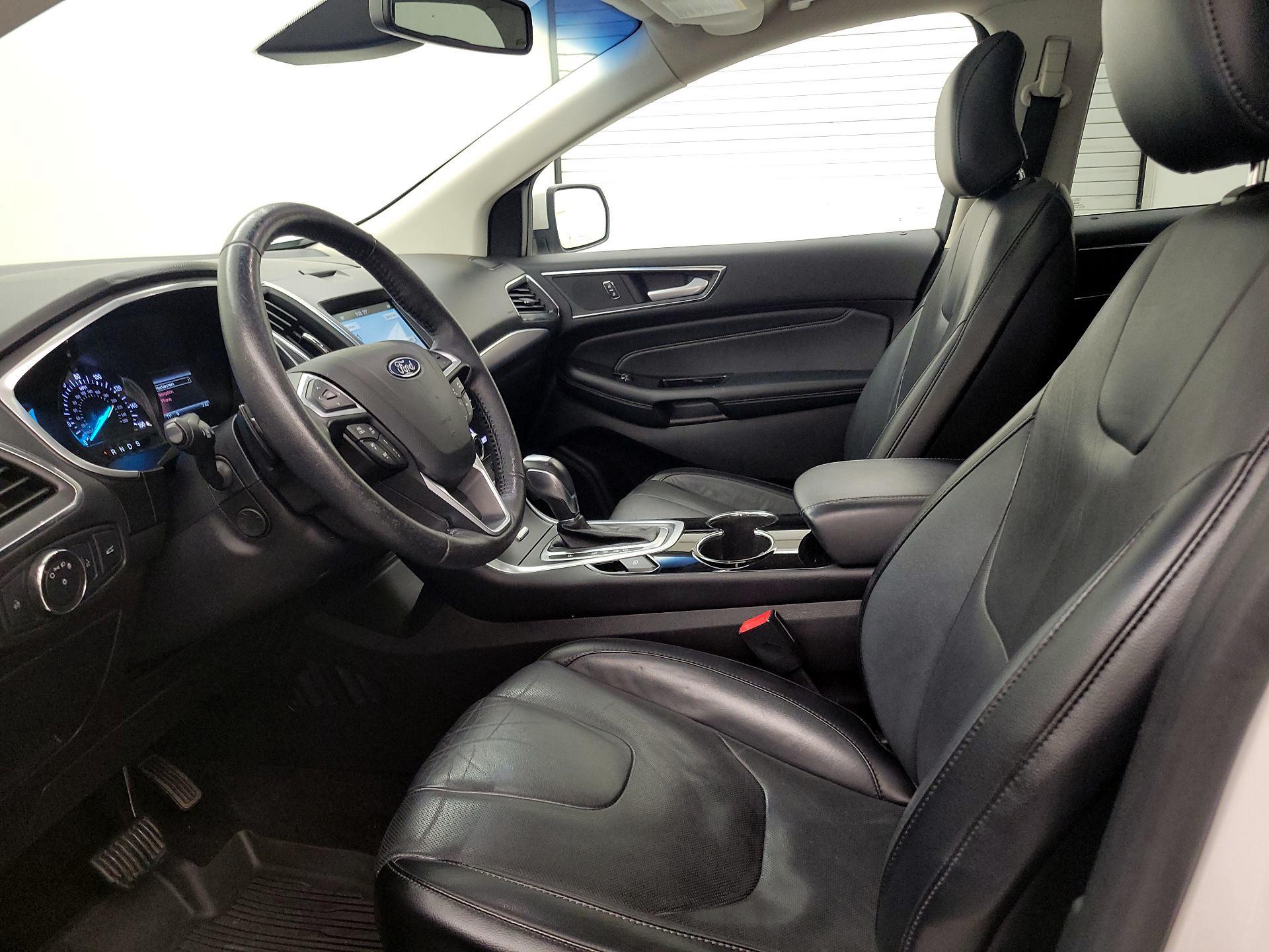 Thumbnail: 2018 Ford Edge - 11