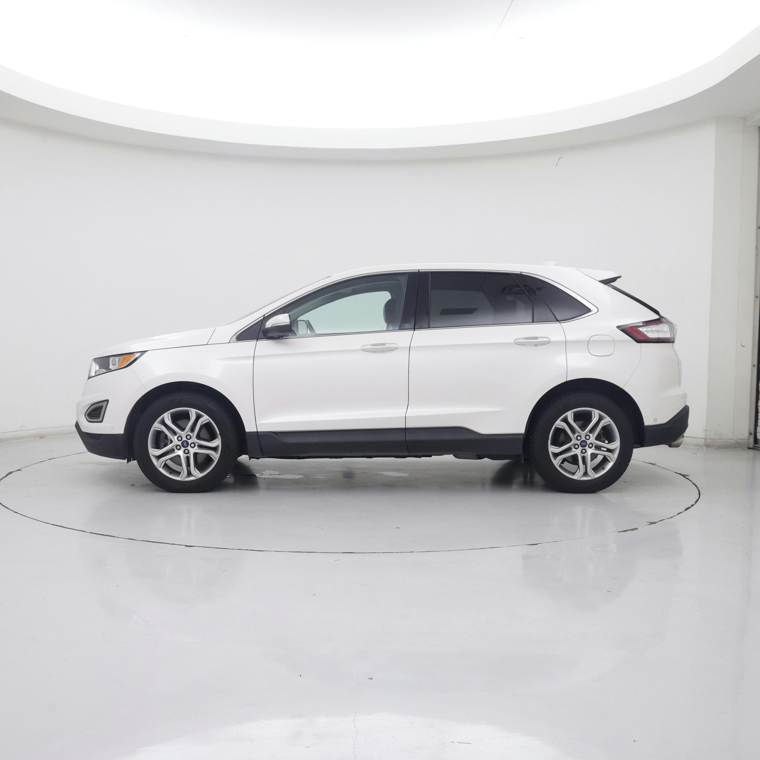 Thumbnail: 2018 Ford Edge - 3