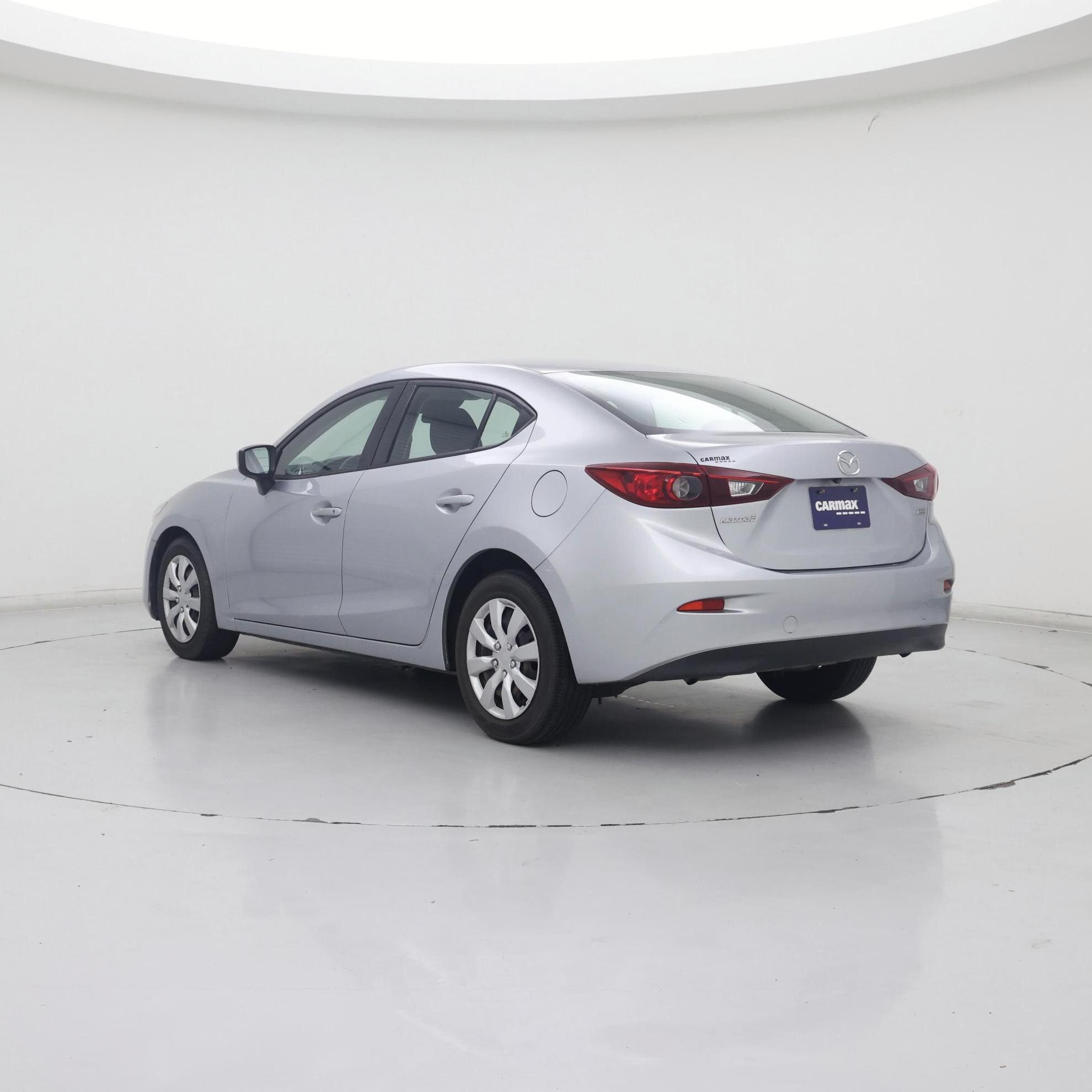 Thumbnail: 2018 Mazda Mazda3 - 2