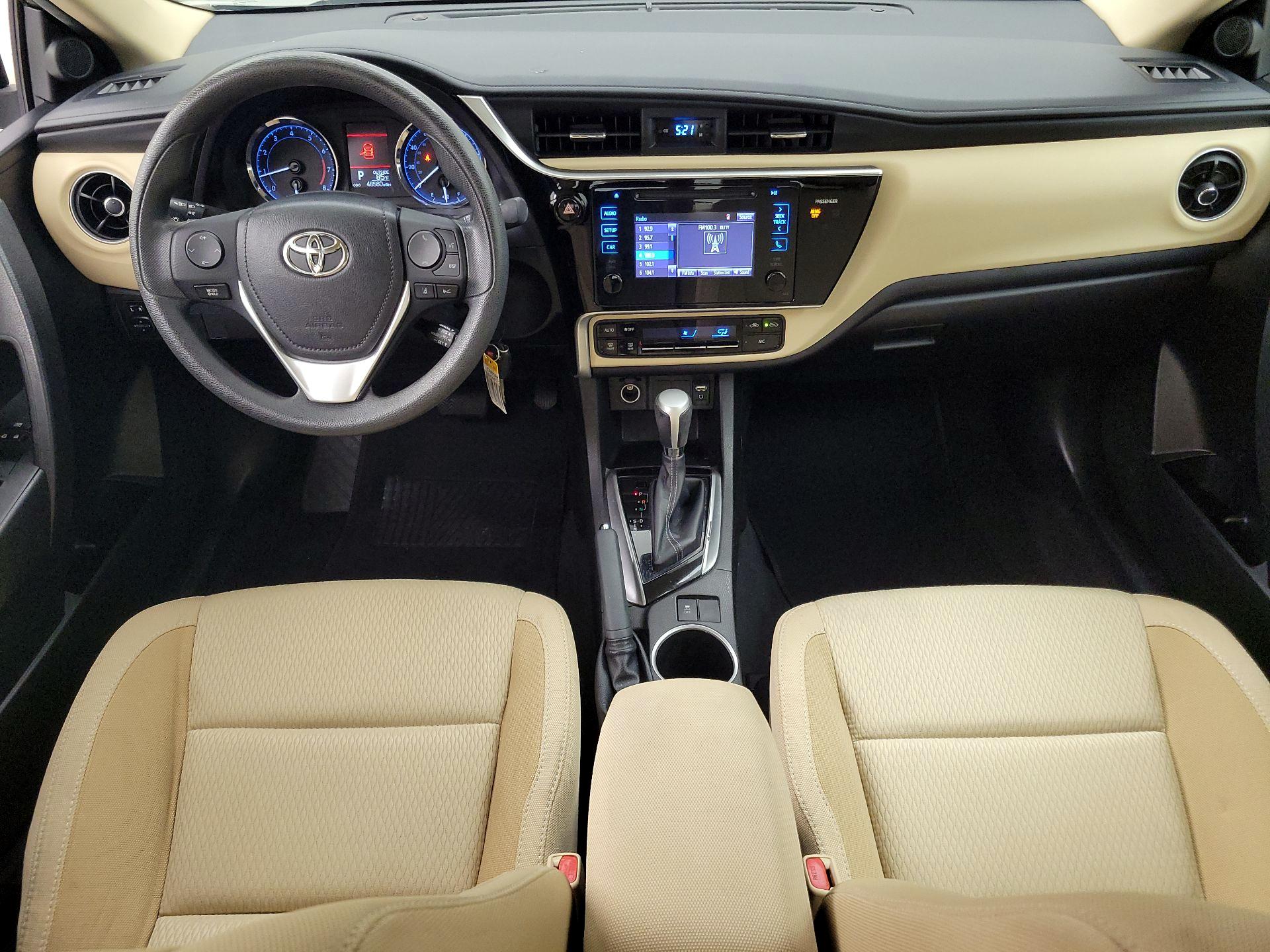 Thumbnail: 2017 Toyota Corolla - 9