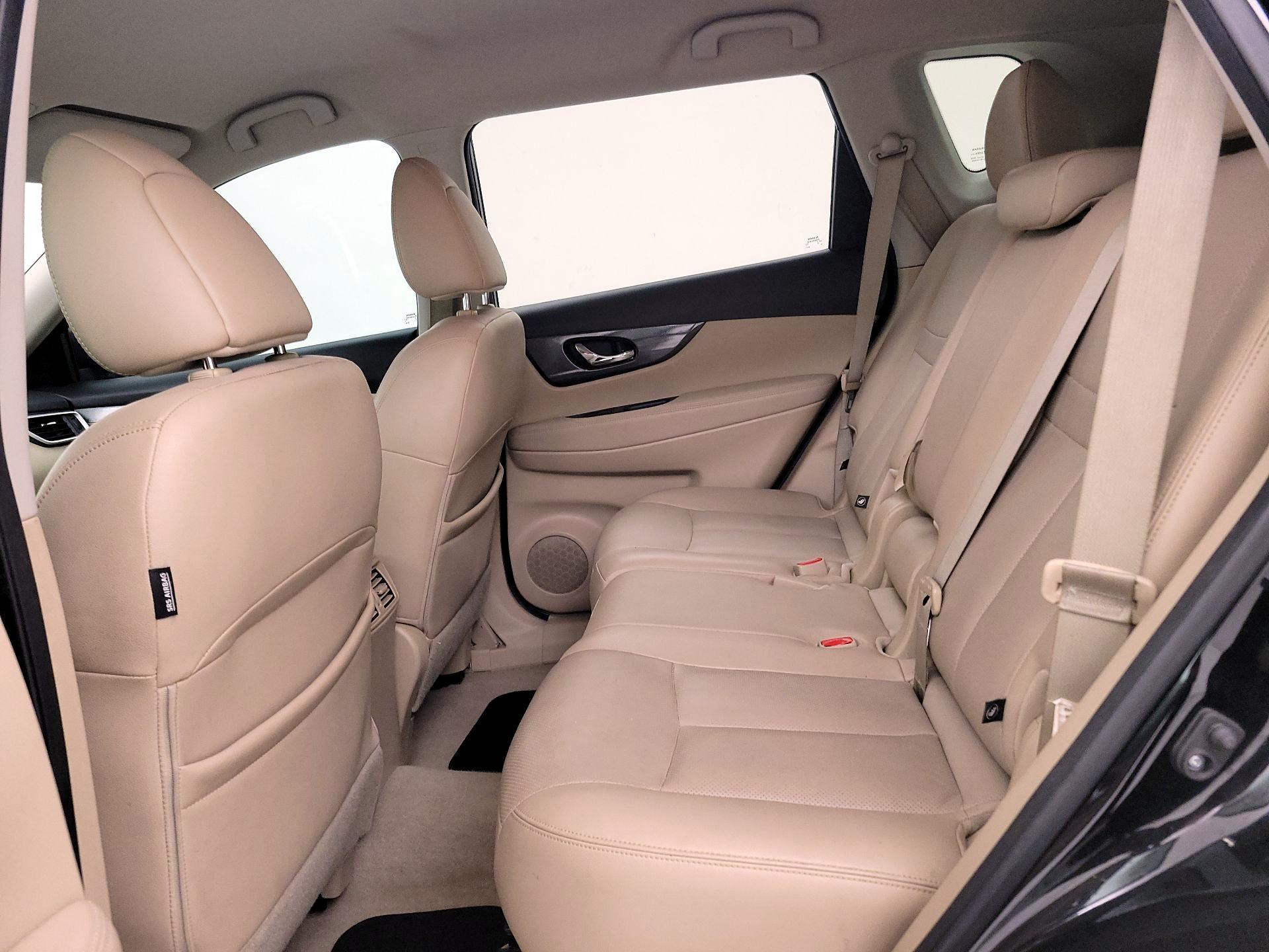 Thumbnail: 2015 Nissan Rogue - 20