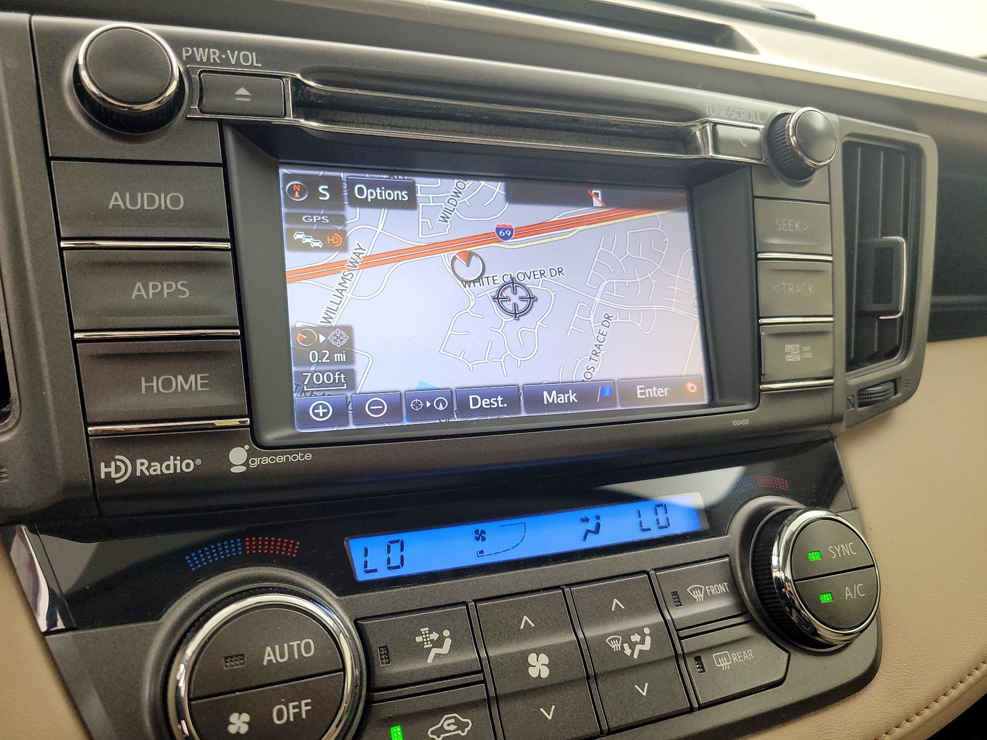 Thumbnail: 2015 Toyota RAV4 - 14
