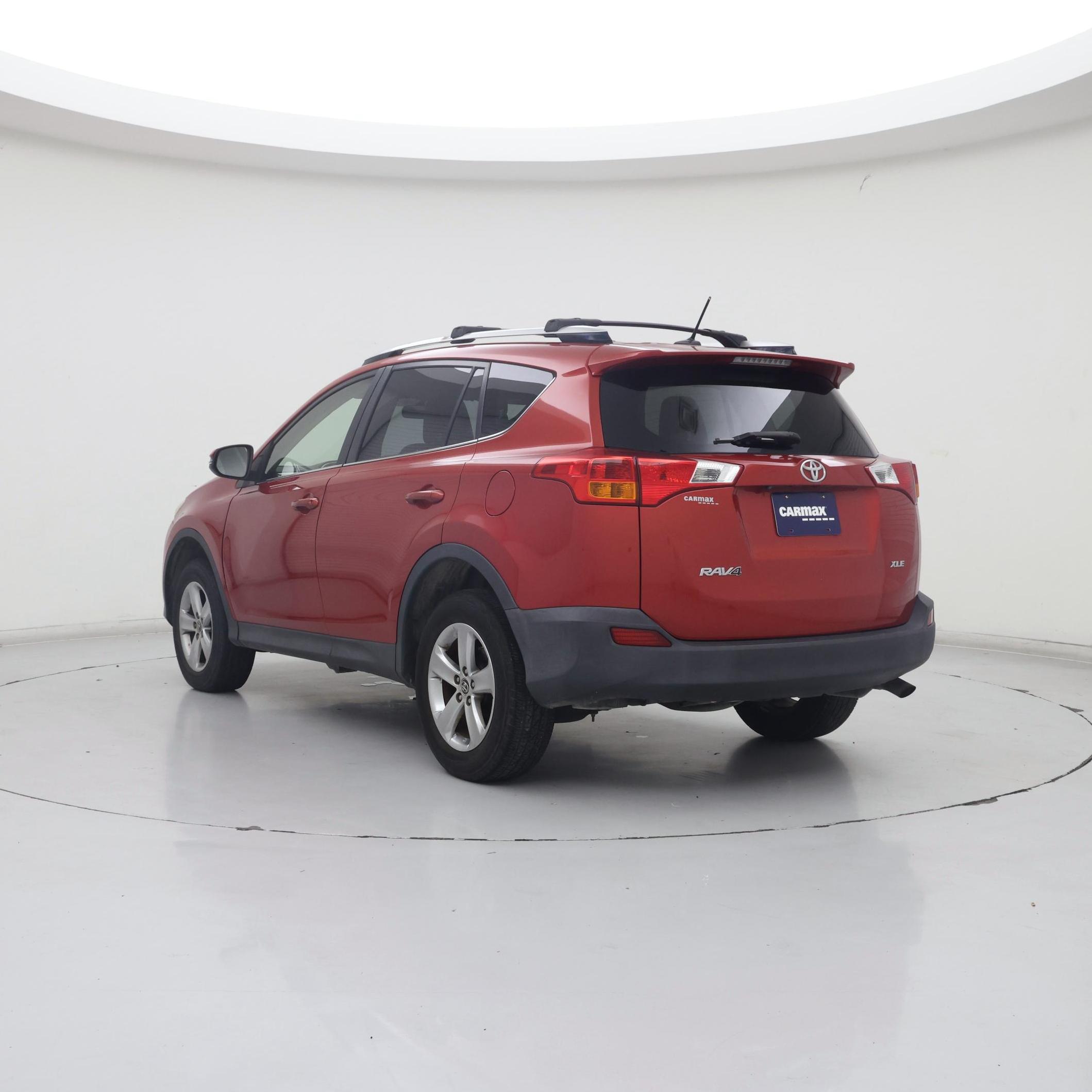 Thumbnail: 2015 Toyota RAV4 - 2