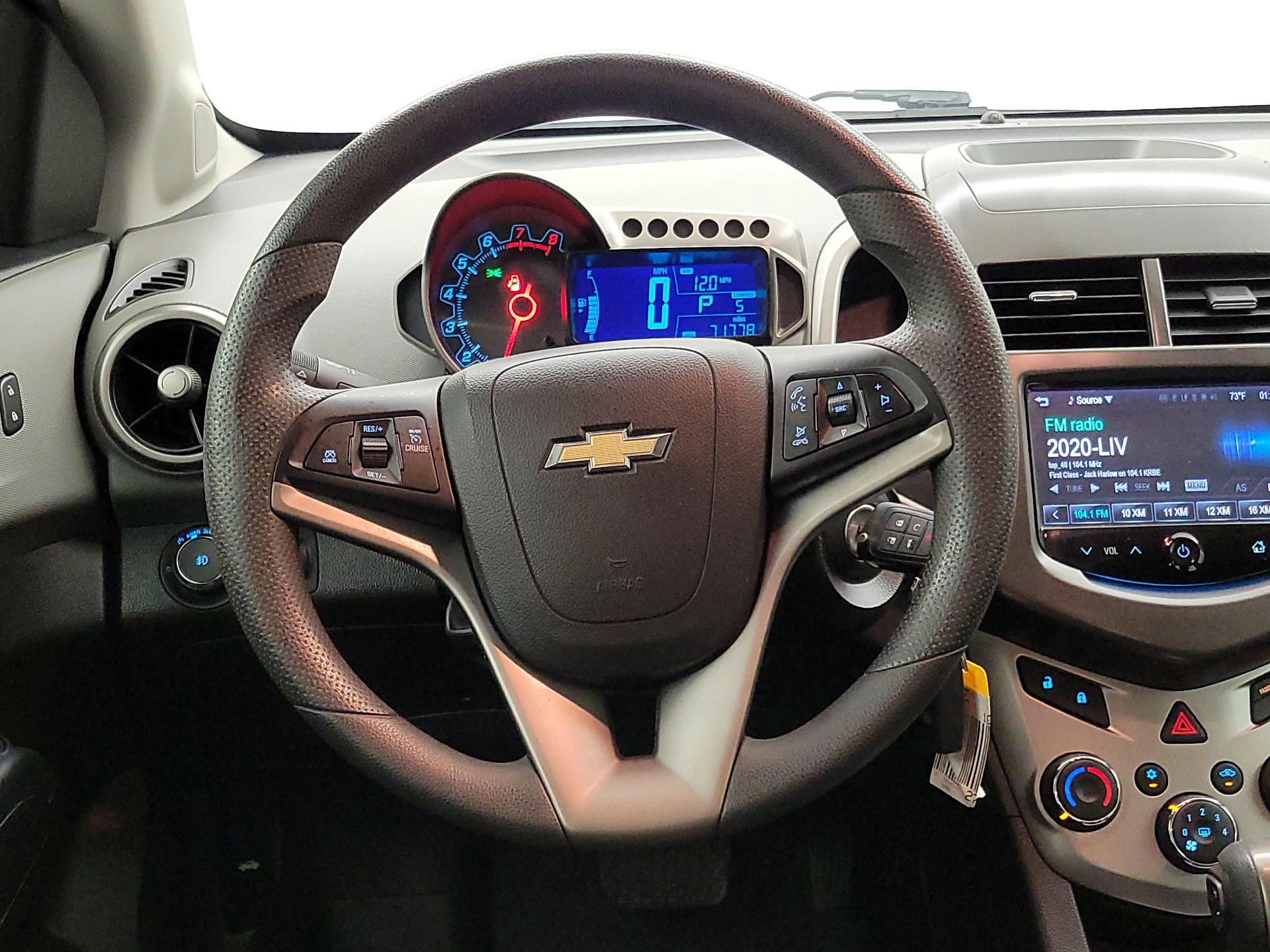 Thumbnail: 2015 Chevrolet Sonic - 10
