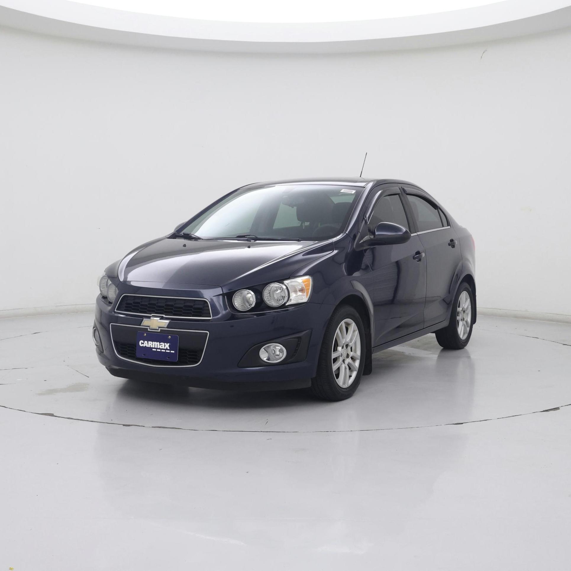 Thumbnail: 2015 Chevrolet Sonic - 4