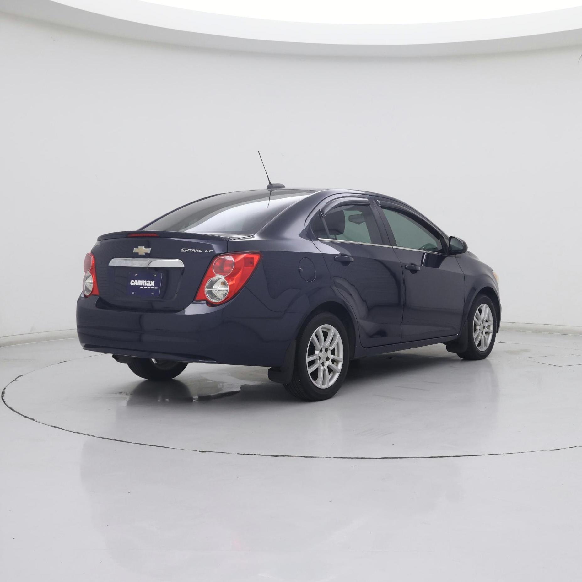 Thumbnail: 2015 Chevrolet Sonic - 8