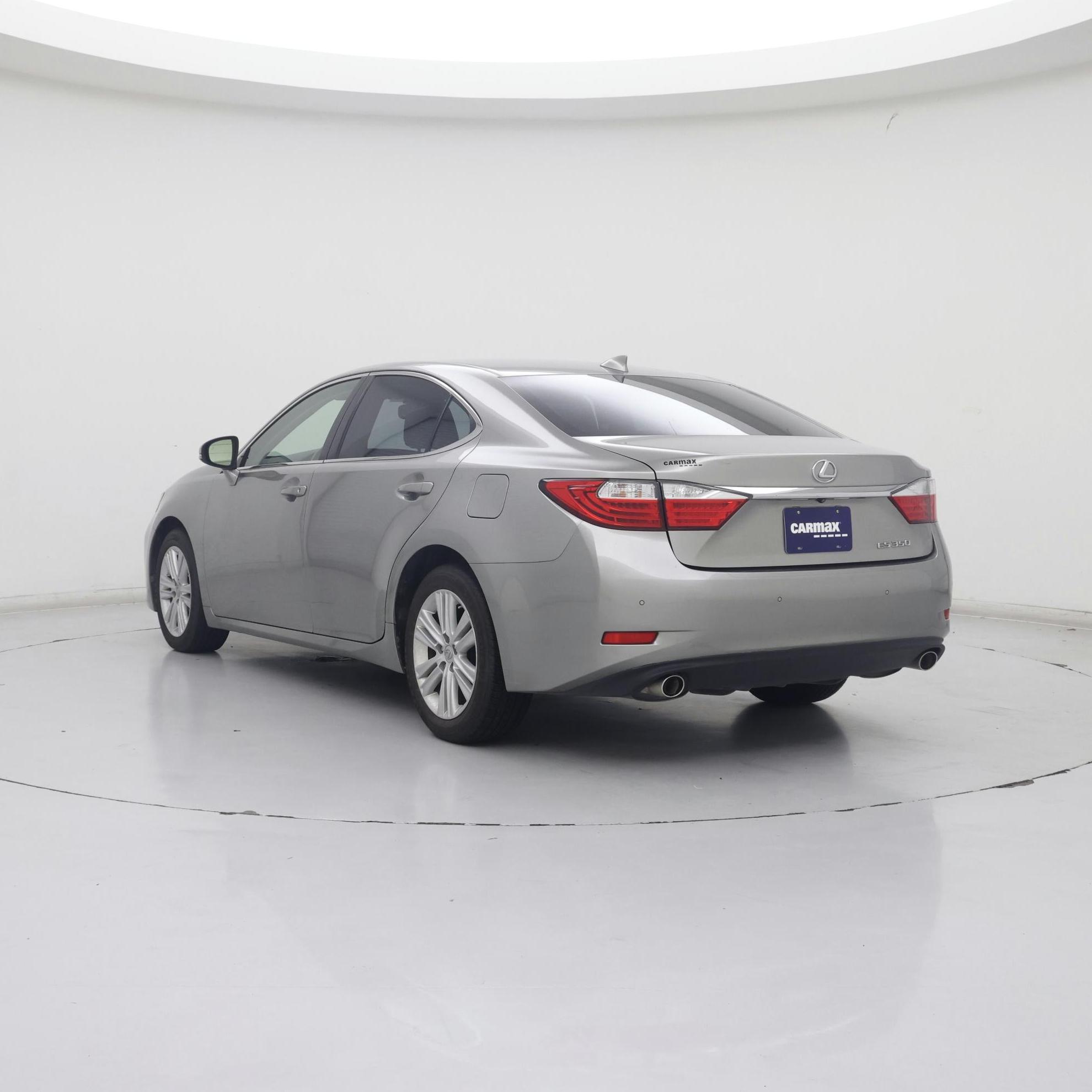 Thumbnail: 2015 Lexus ES - 2