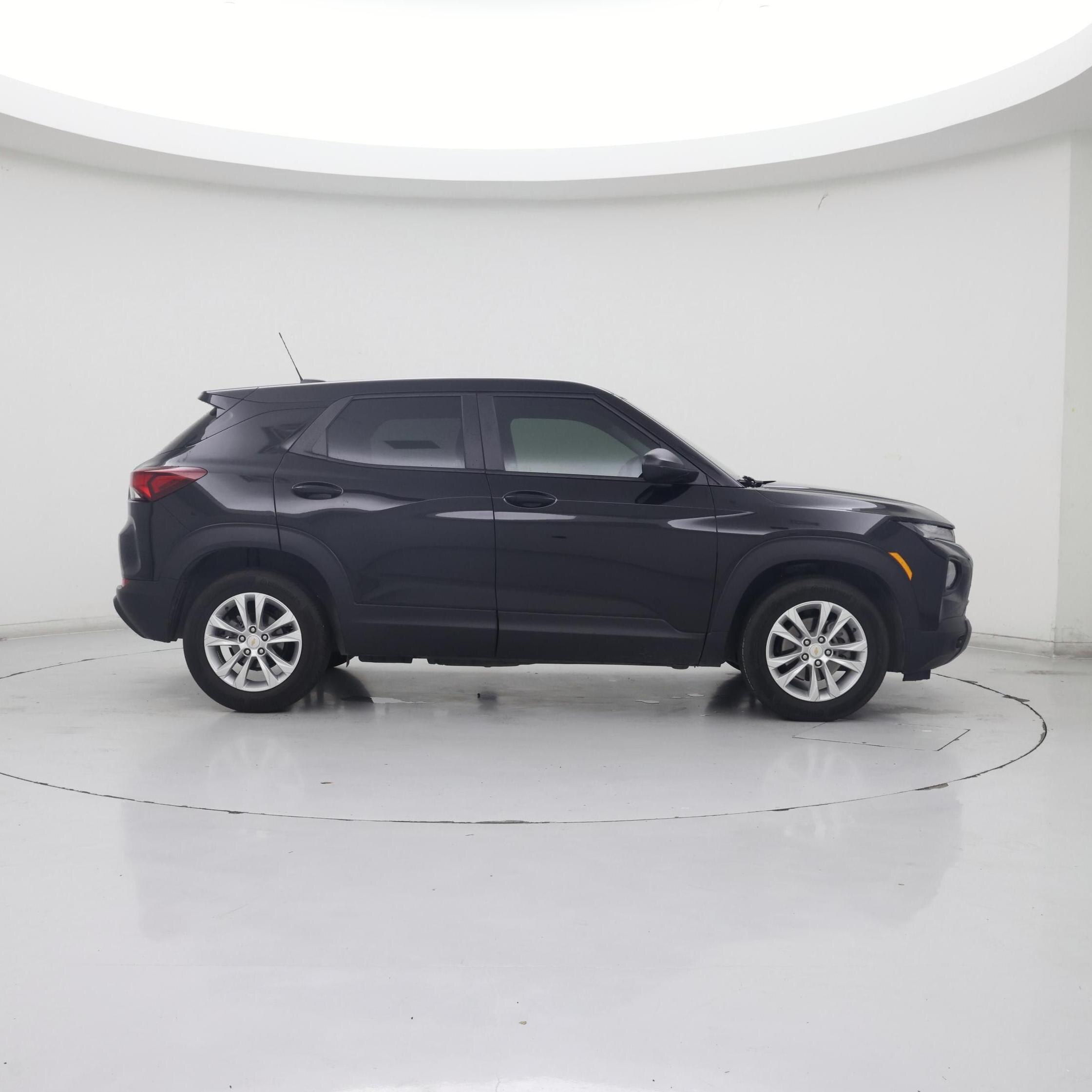 Thumbnail: 2023 Chevrolet TrailBlazer - 7