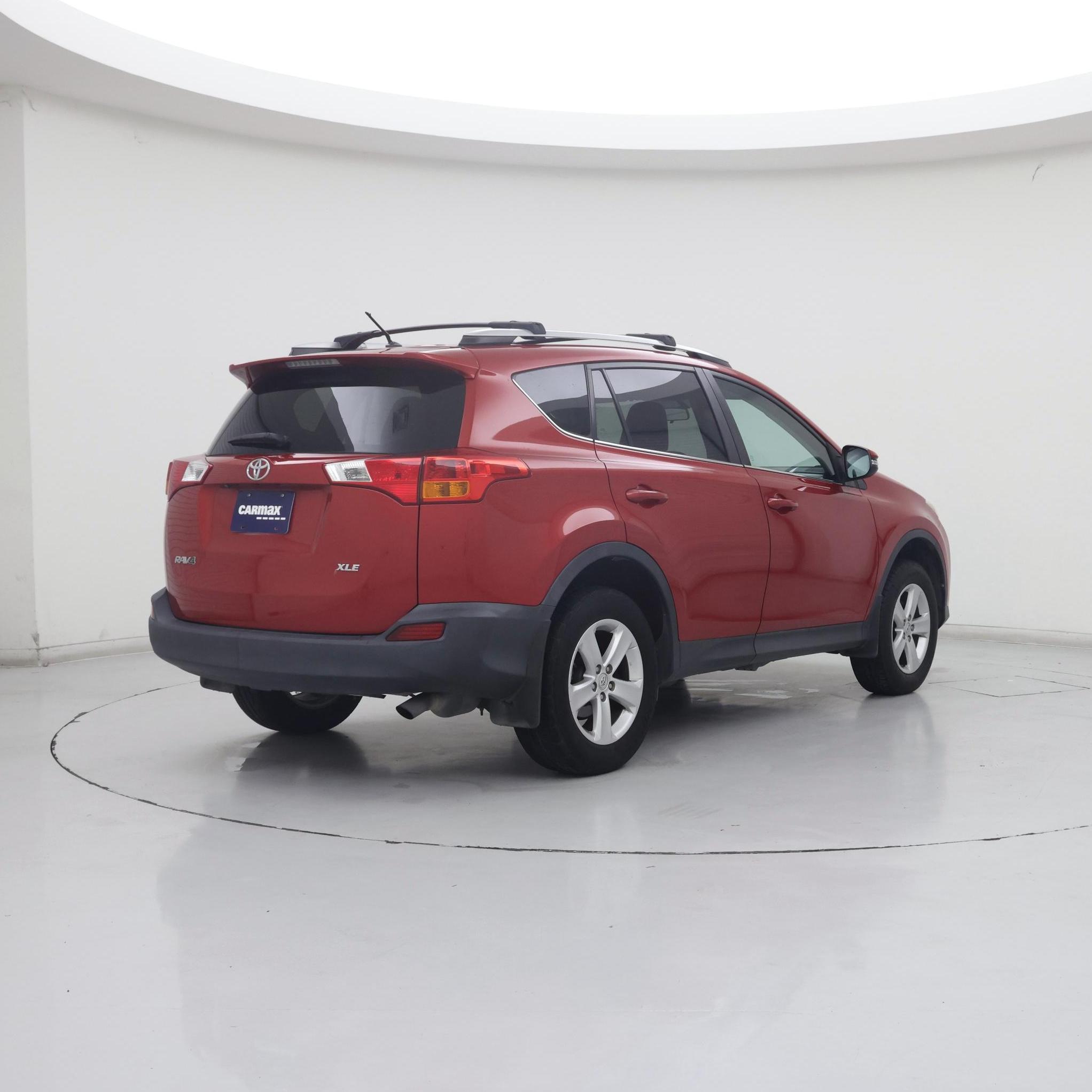 Thumbnail: 2013 Toyota RAV4 - 8
