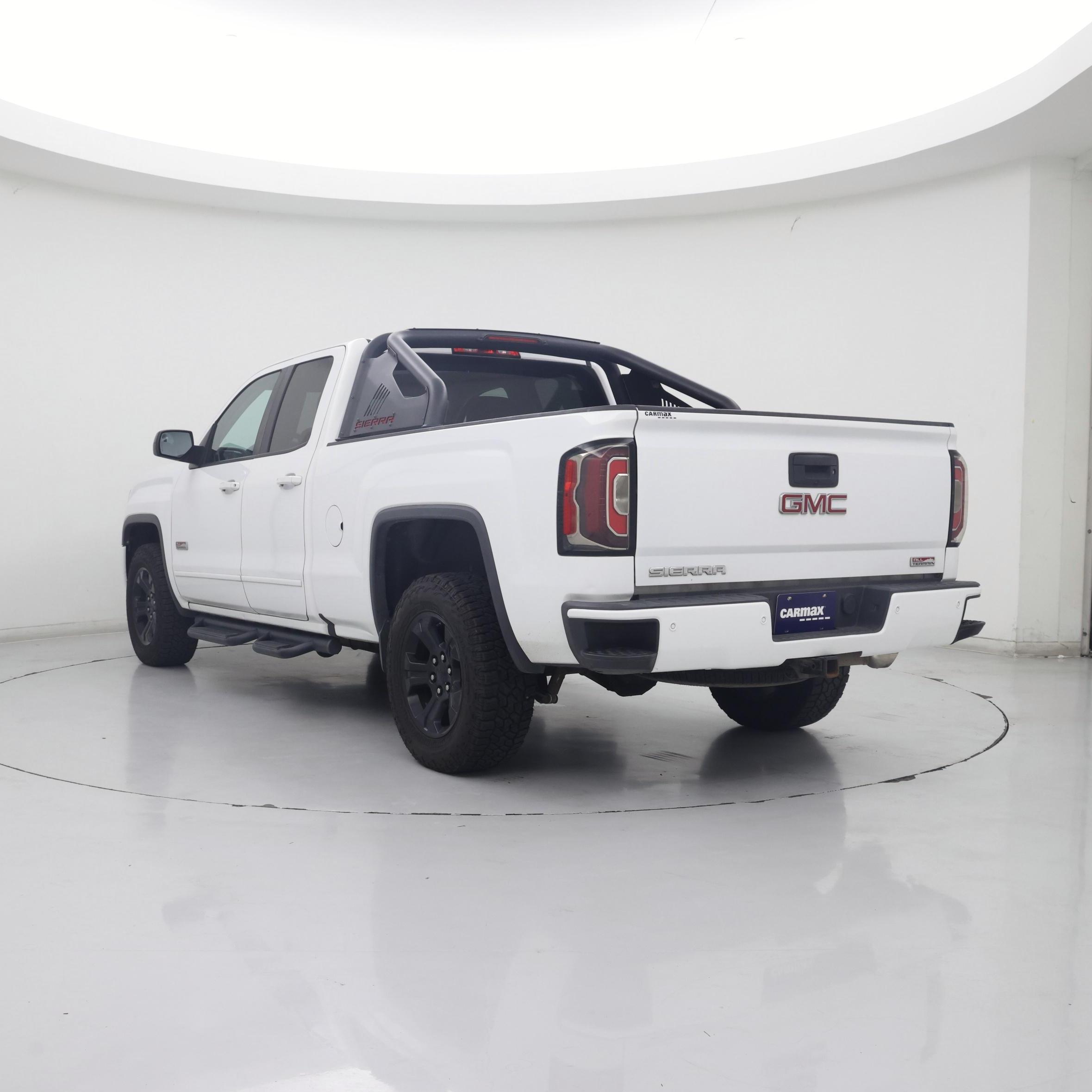Thumbnail: 2016 GMC Sierra 1500 - 2