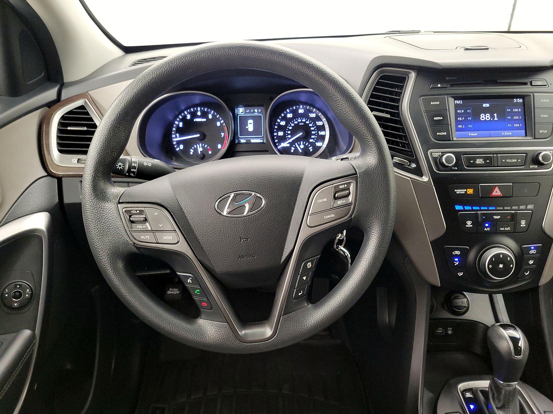 Thumbnail: 2018 Hyundai Santa Fe - 10