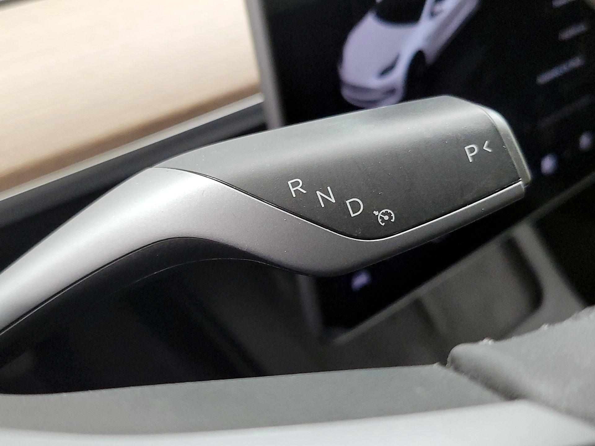 Thumbnail: 2023 Tesla Model 3 - 16