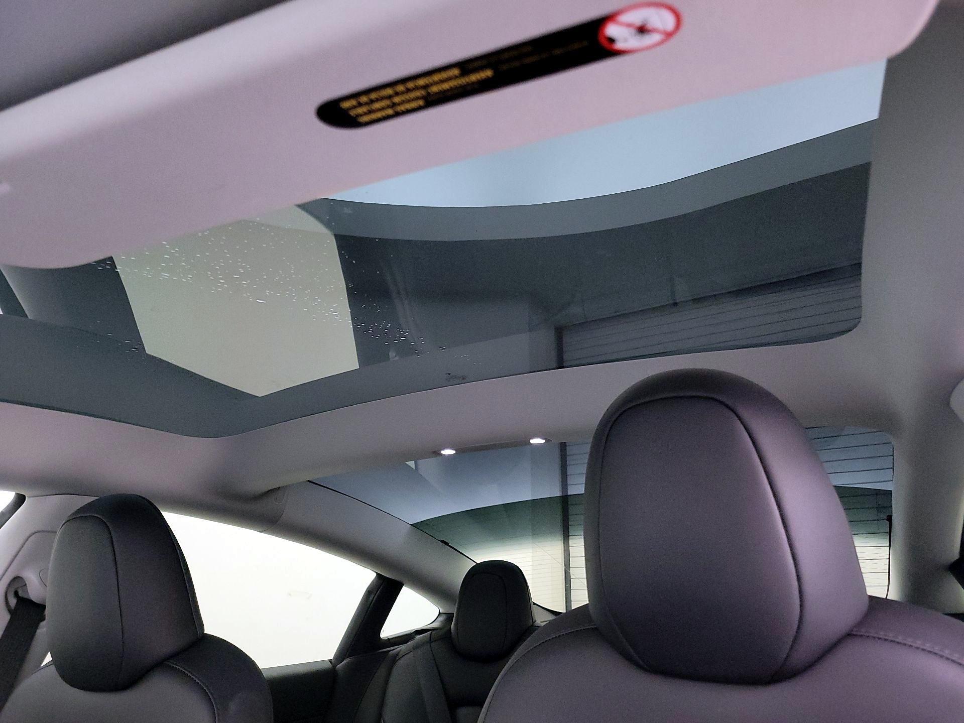 Thumbnail: 2023 Tesla Model 3 - 18