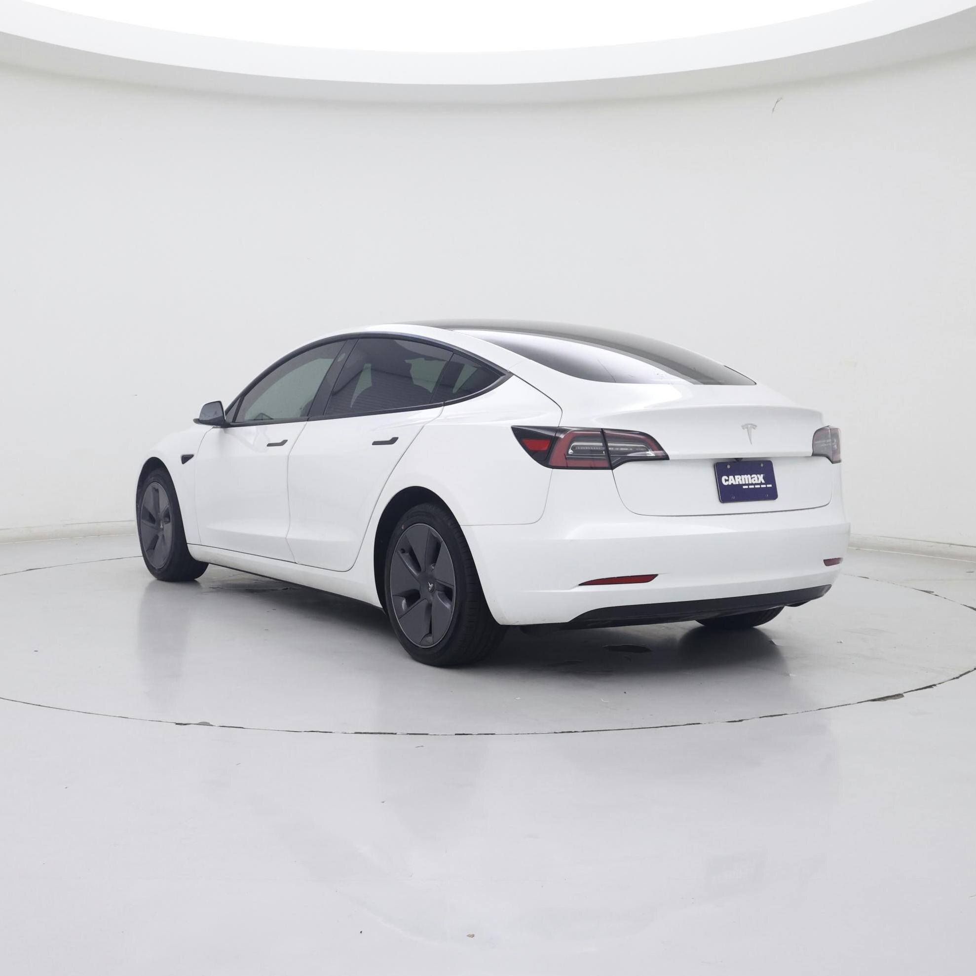 Thumbnail: 2023 Tesla Model 3 - 2