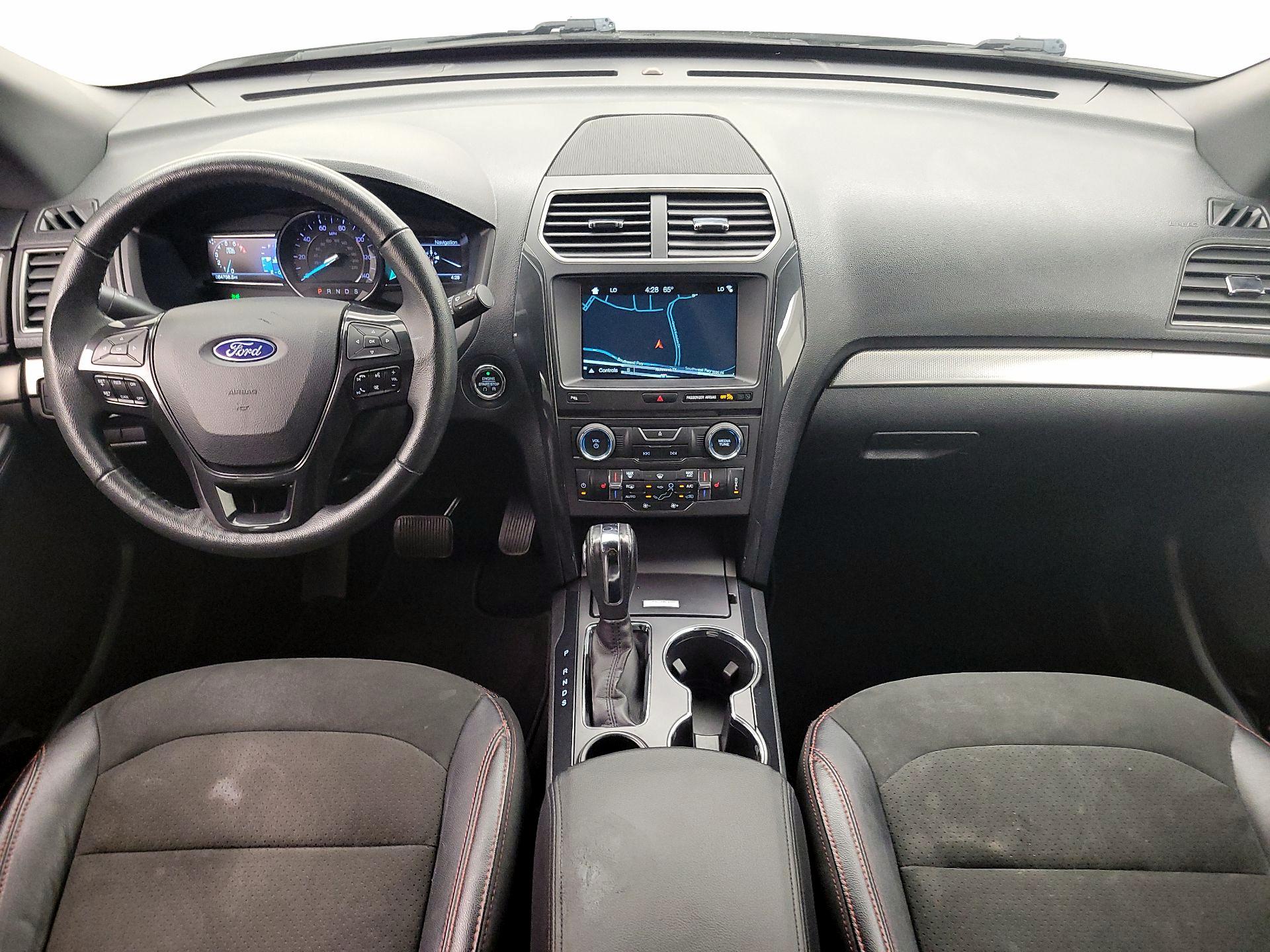 Thumbnail: 2018 Ford Explorer - 9