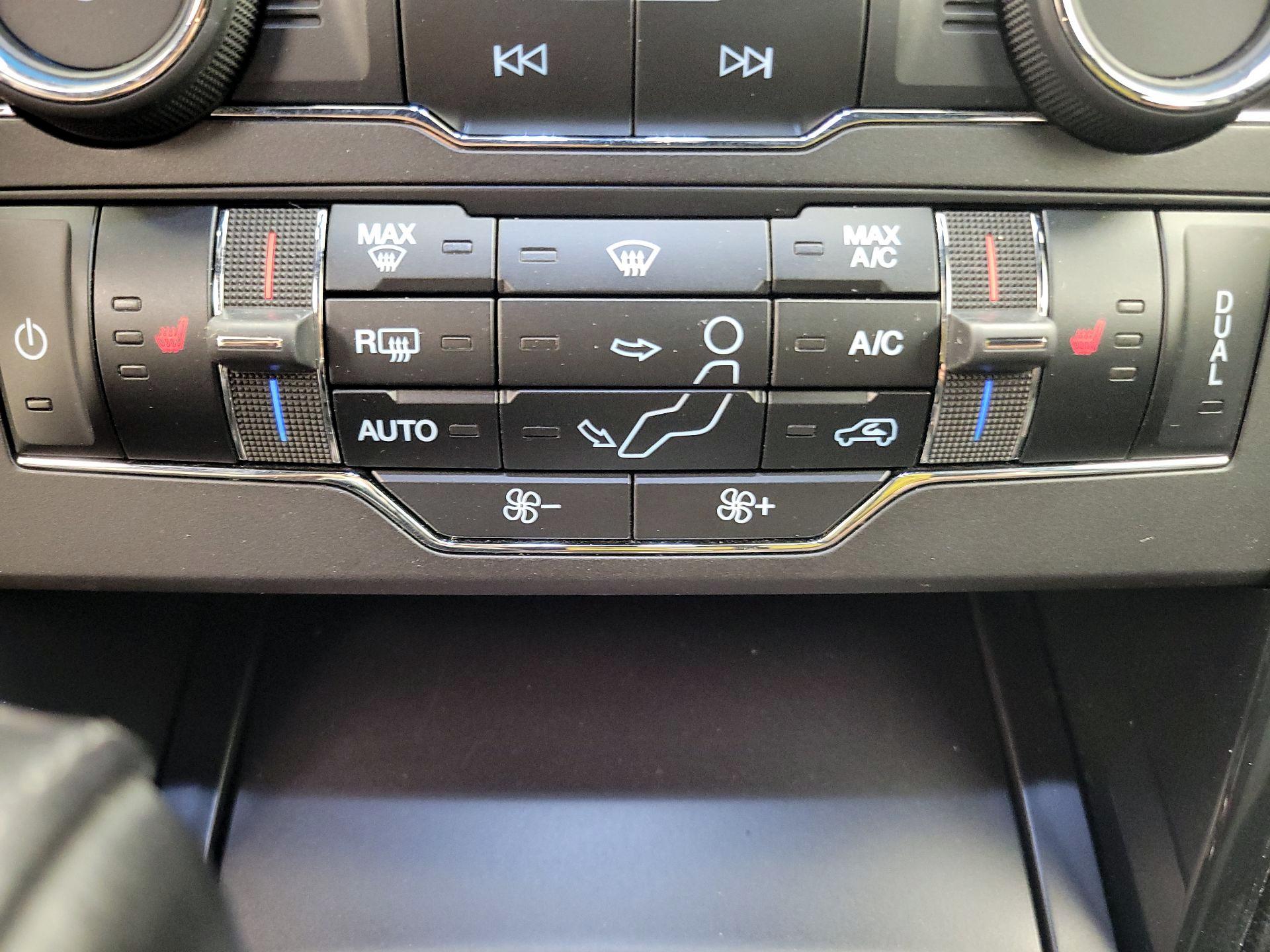 Thumbnail: 2018 Ford Explorer - 19