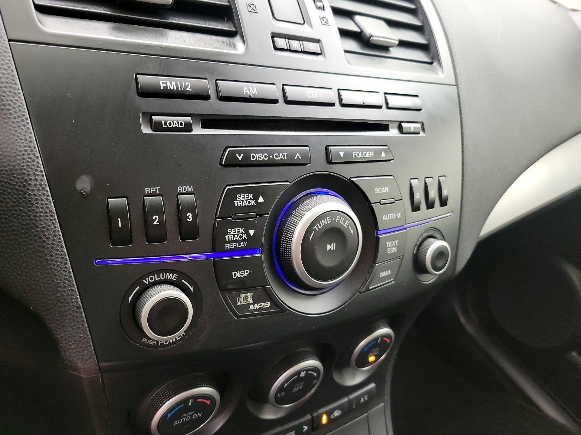 Thumbnail: 2013 Mazda Mazda3 - 14