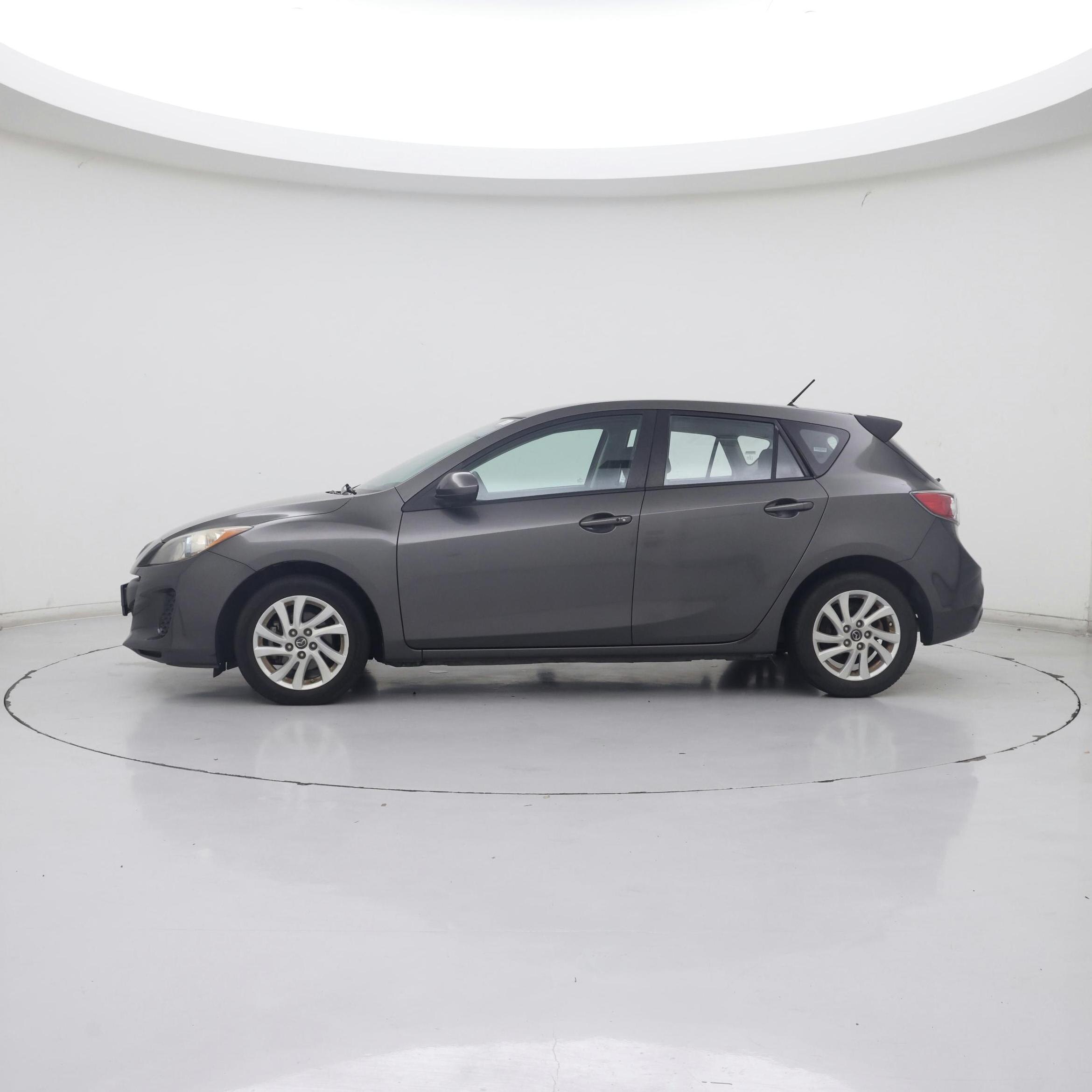 Thumbnail: 2013 Mazda Mazda3 - 3